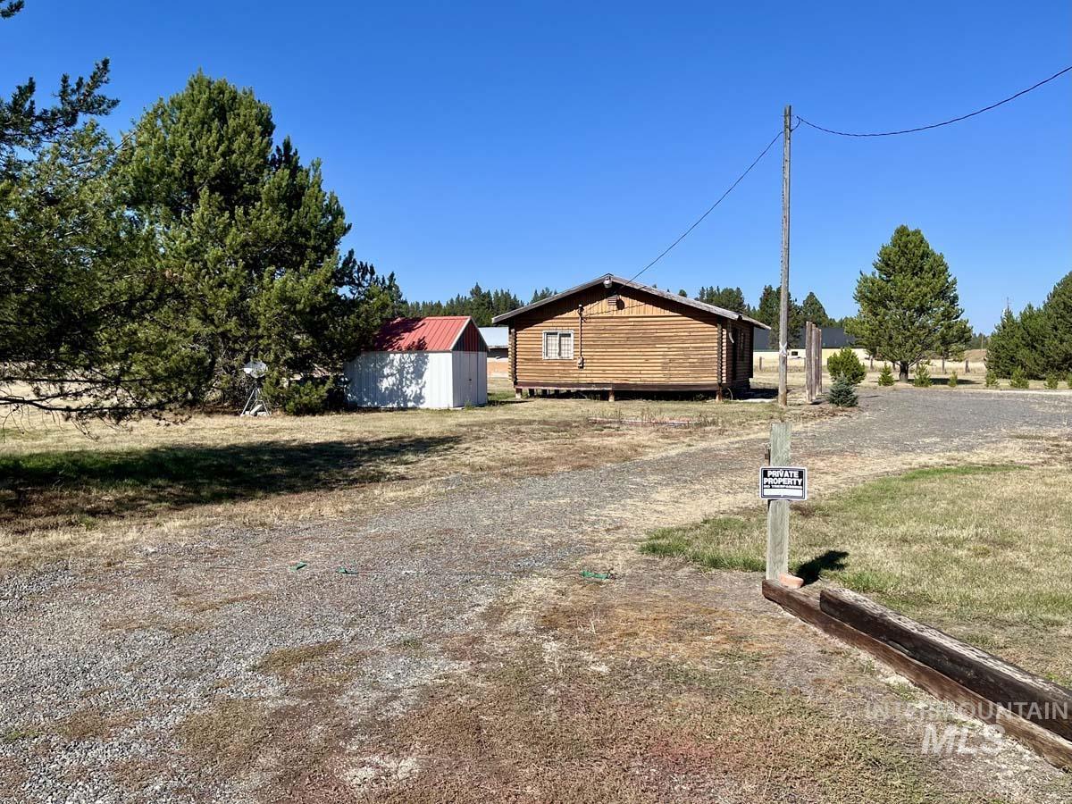 10319 Hwy. 55, Cascade, Idaho 83611, 1 Bedroom, Residential For Sale, Price $210,000, 98963434