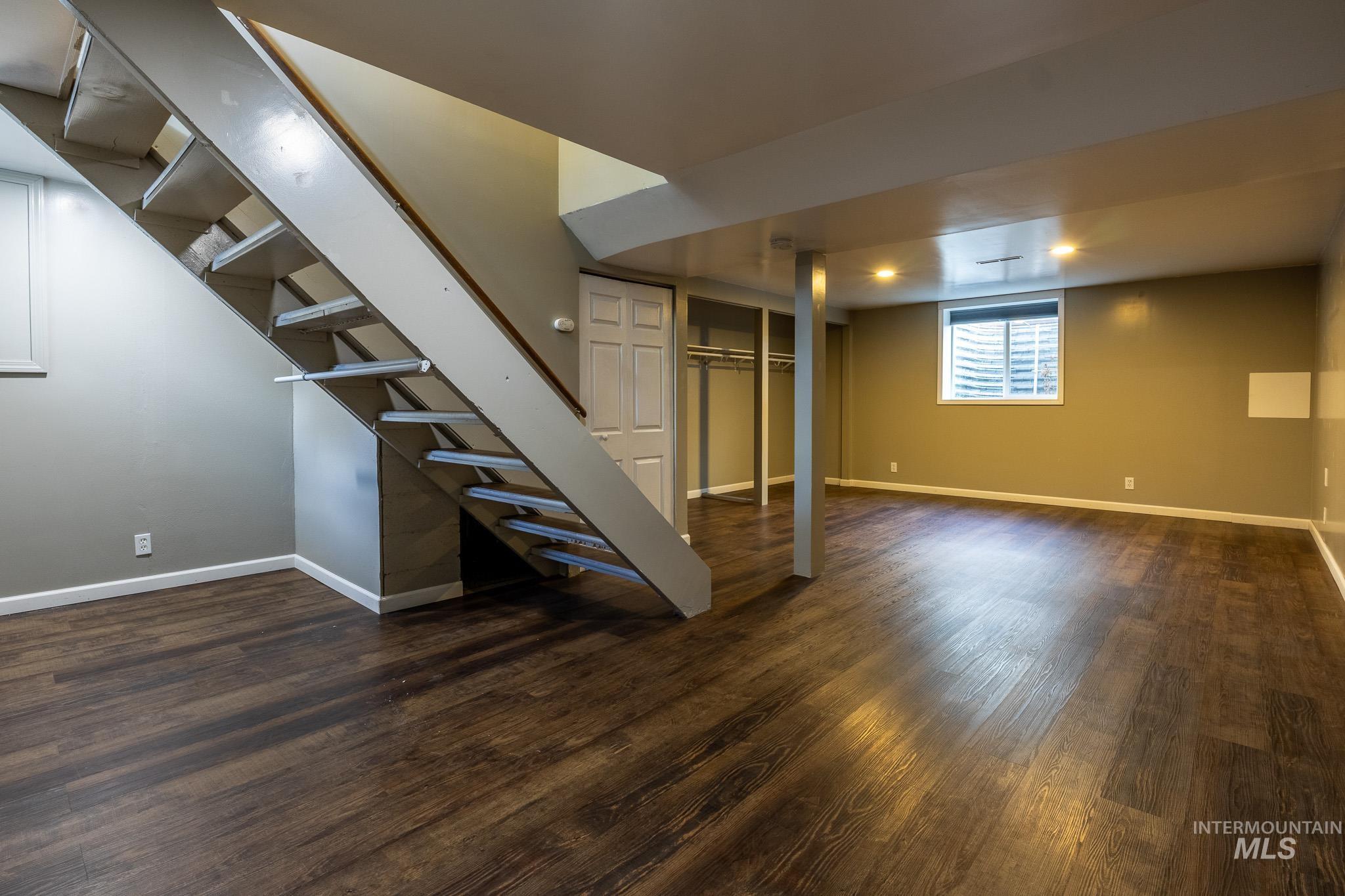 3228 5th Street, Lewiston, Idaho 83501, 3 Bedrooms, 1.5 Bathrooms, Residential For Sale, Price $330,000,MLS 98963442