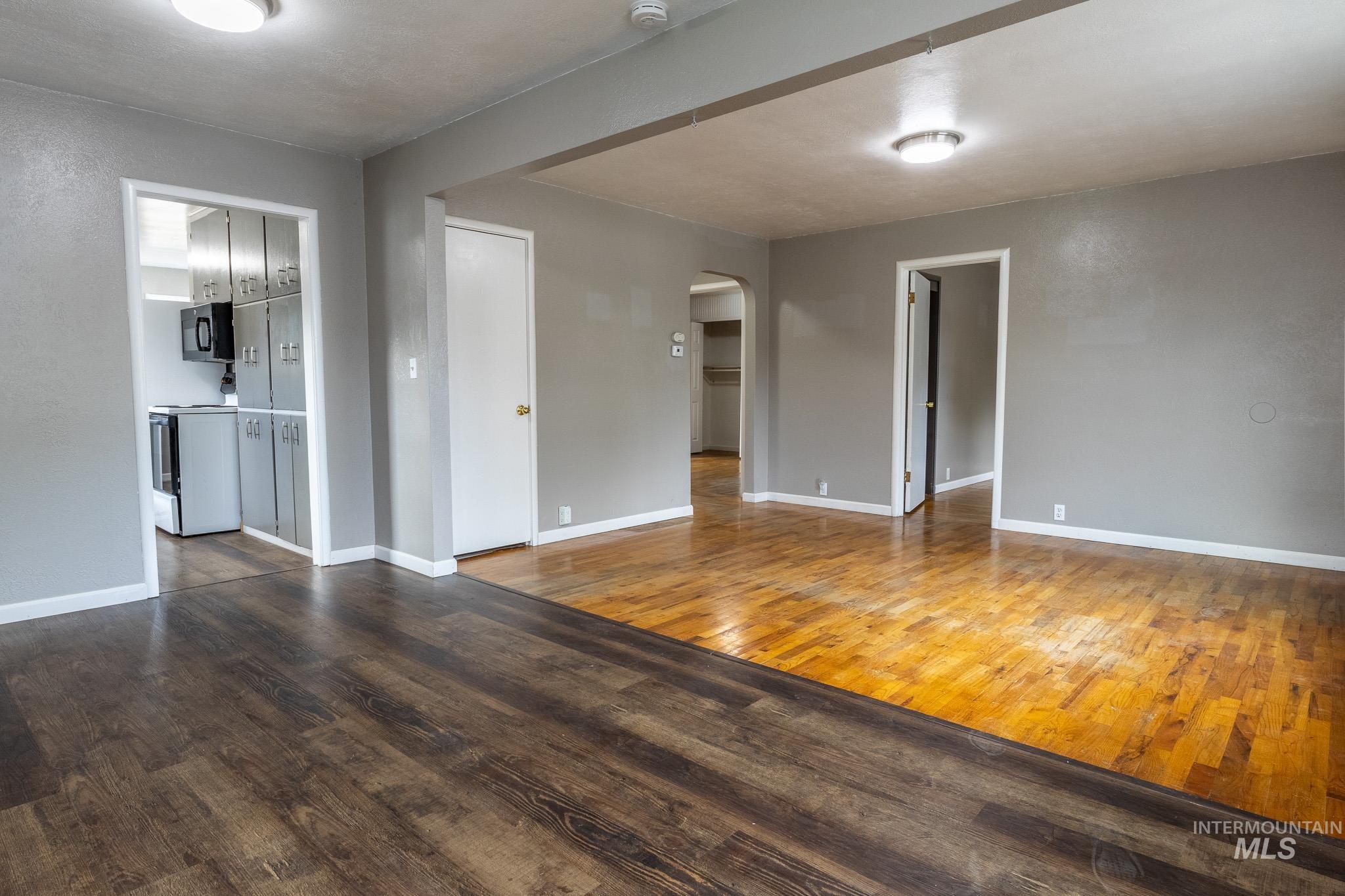 3228 5th Street, Lewiston, Idaho 83501, 3 Bedrooms, 1.5 Bathrooms, Residential For Sale, Price $330,000,MLS 98963442