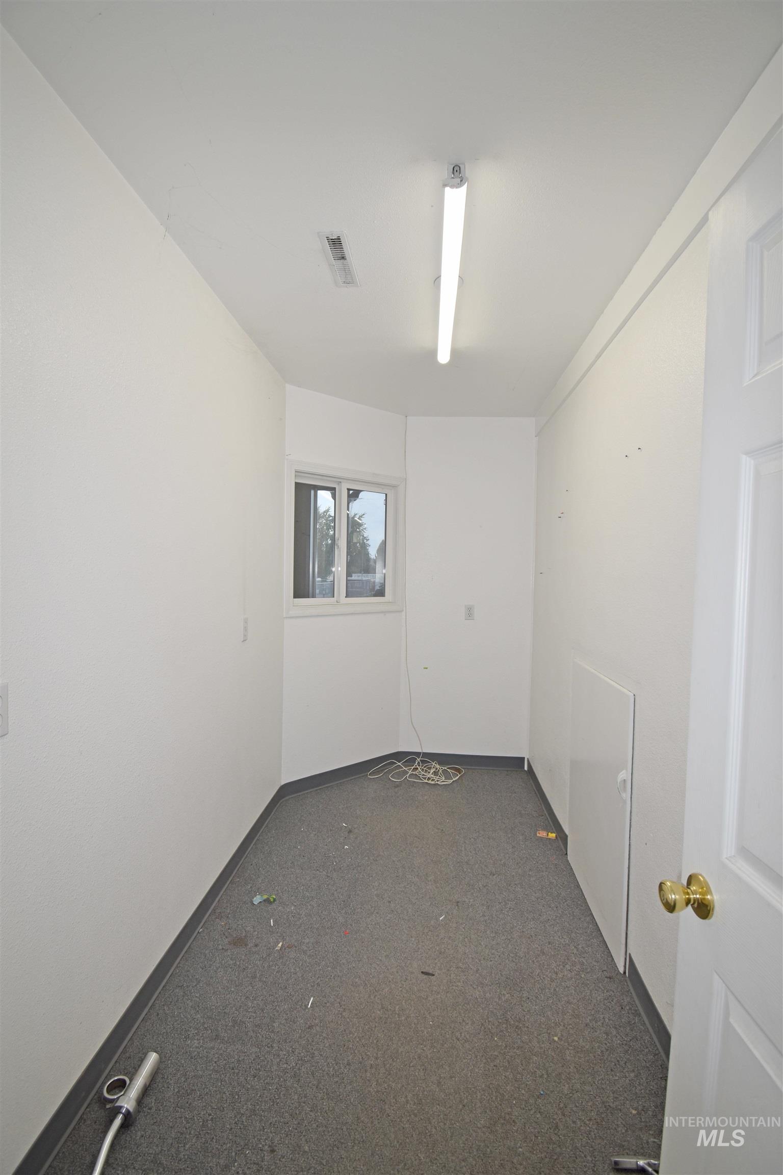 132 E Walnut Avenue, Genesee, Idaho 83832, Business/Commercial For Sale, Price $270,000,MLS 98963446