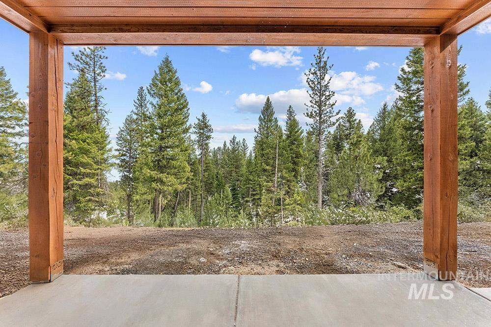 38 Bella View Drive, McCall, Idaho 83638, 5 Bedrooms, 5 Bathrooms, Residential For Sale, Price $2,098,000,MLS 98963450