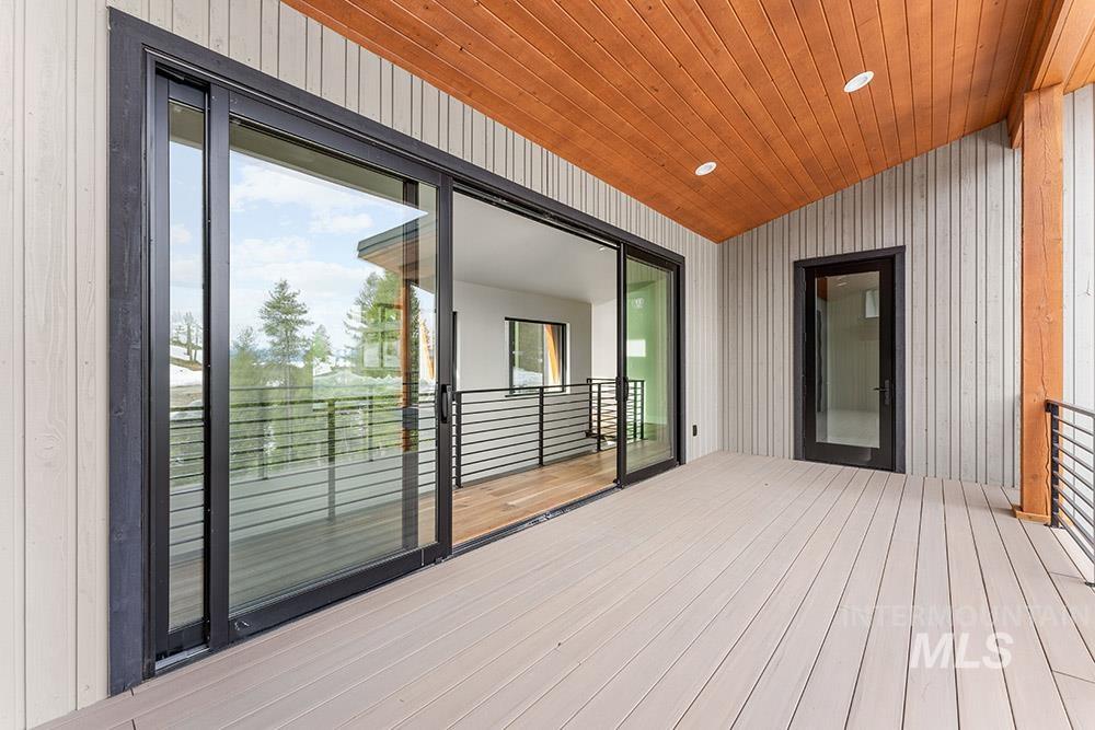 38 Bella View Drive, McCall, Idaho 83638, 5 Bedrooms, 5 Bathrooms, Residential For Sale, Price $2,098,000,MLS 98963450