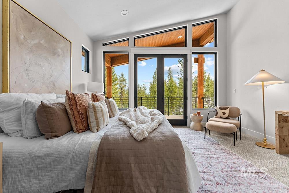 38 Bella View Drive, McCall, Idaho 83638, 5 Bedrooms, 5 Bathrooms, Residential For Sale, Price $2,098,000,MLS 98963450