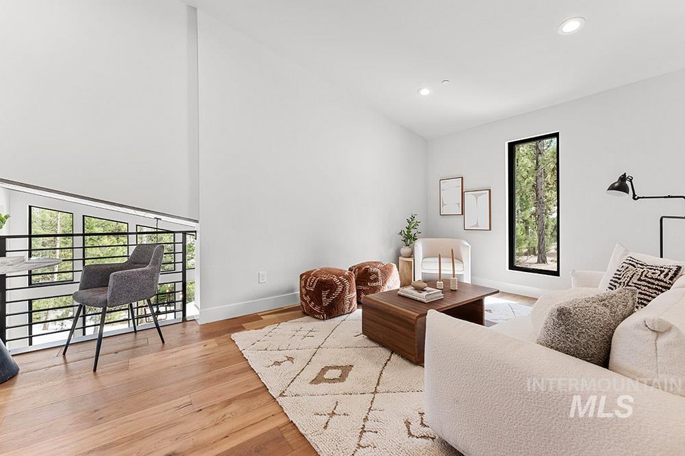 38 Bella View Drive, McCall, Idaho 83638, 5 Bedrooms, 5 Bathrooms, Residential For Sale, Price $2,098,000,MLS 98963450