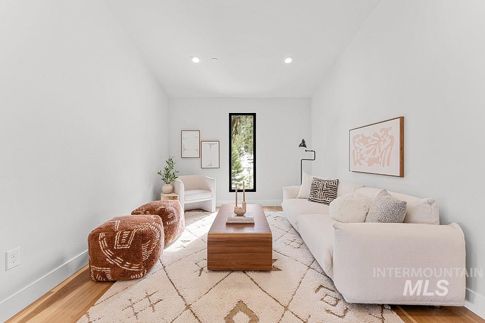 38 Bella View Drive, McCall, Idaho 83638, 5 Bedrooms, 5 Bathrooms, Residential For Sale, Price $2,098,000,MLS 98963450