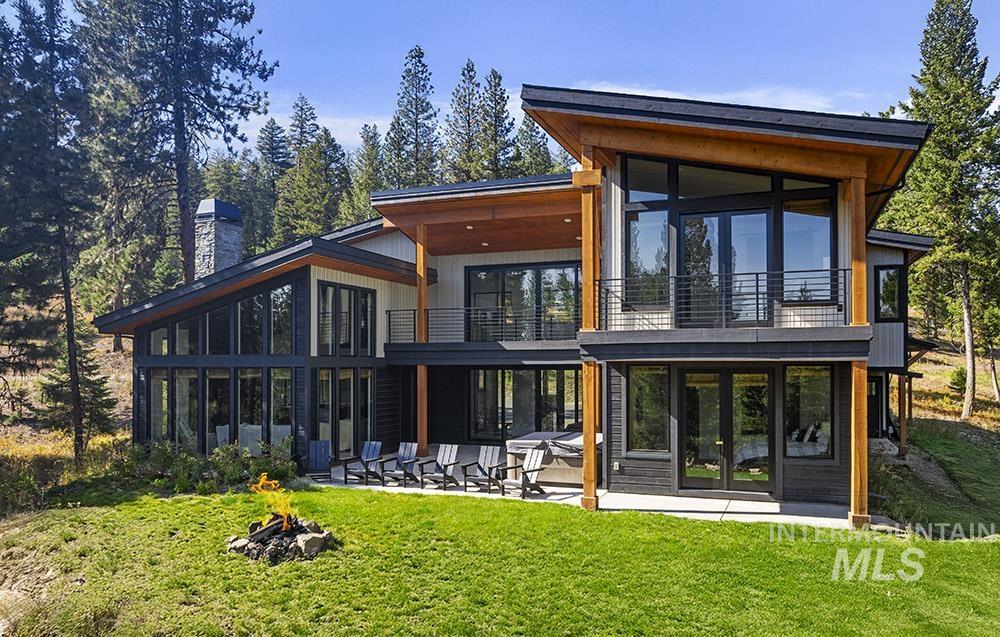 38 Bella View Drive, McCall, Idaho 83638, 5 Bedrooms, 5 Bathrooms, Residential For Sale, Price $2,098,000,MLS 98963450