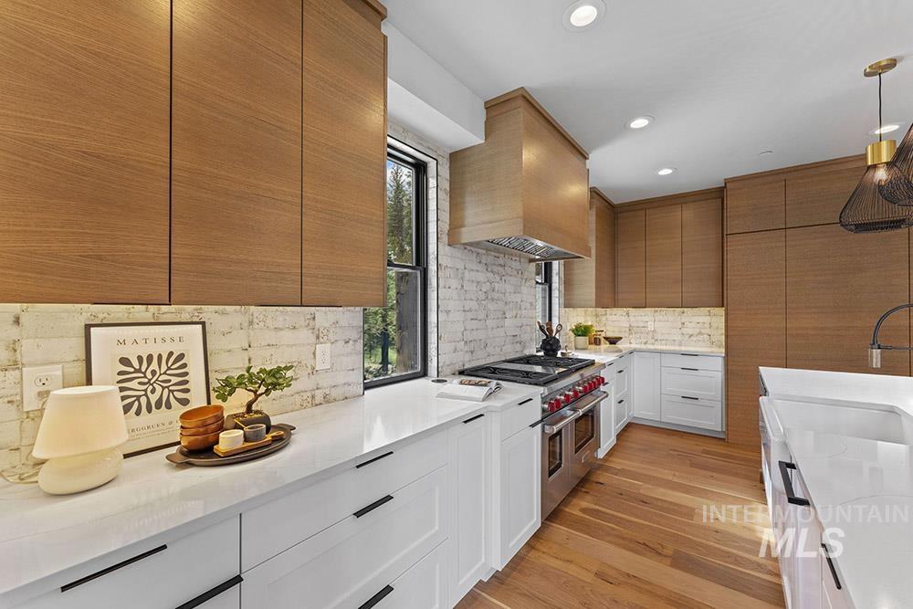 38 Bella View Drive, McCall, Idaho 83638, 5 Bedrooms, 5 Bathrooms, Residential For Sale, Price $2,098,000,MLS 98963450