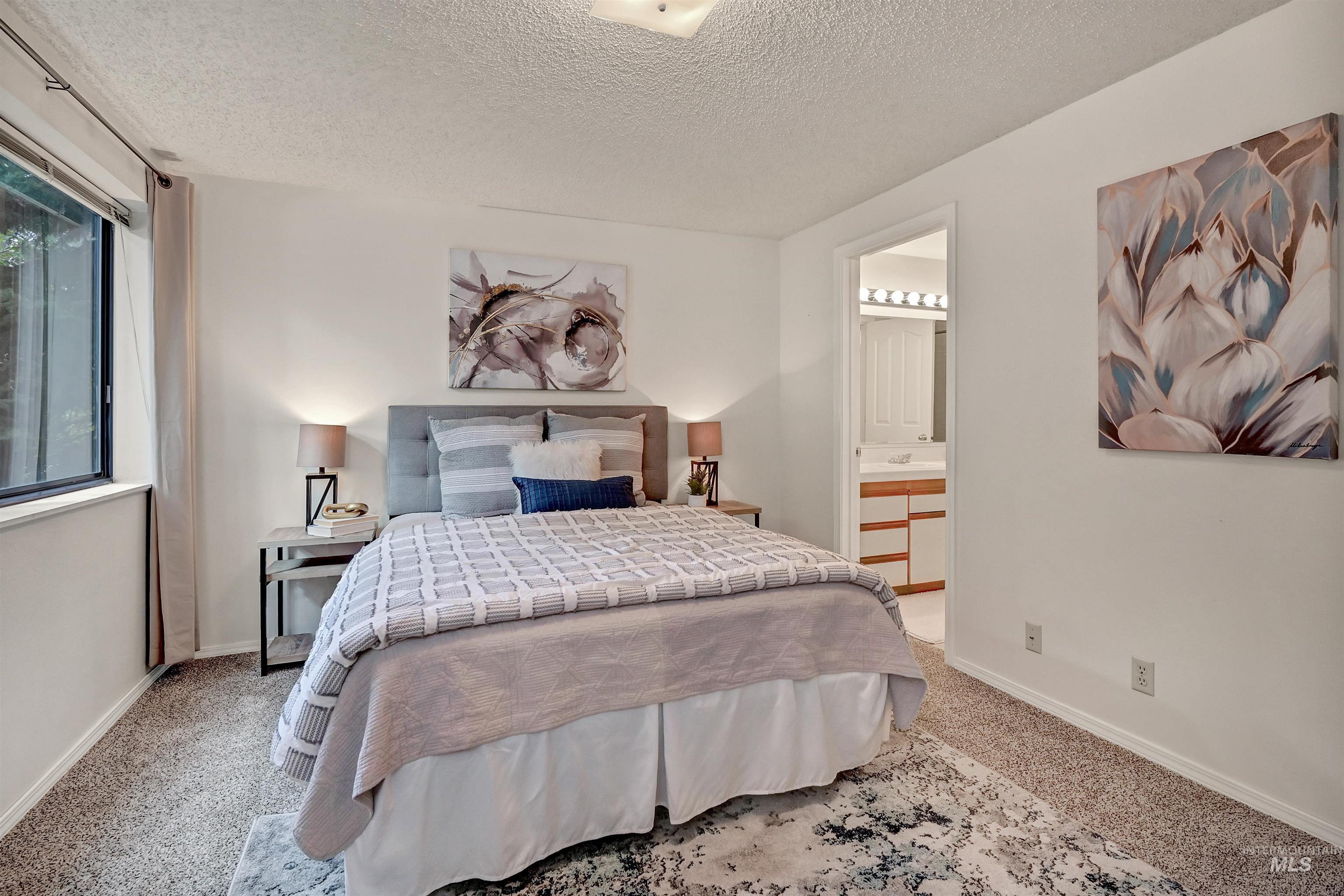 3695 S Gekeler Lane, Boise, Idaho 83706-6462, 2 Bedrooms, 2 Bathrooms, Residential For Sale, Price $315,000,MLS 98963454