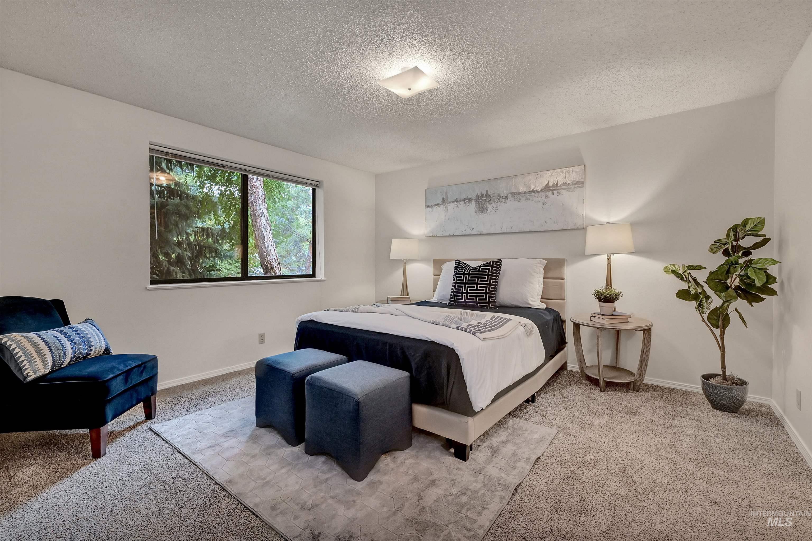 3695 S Gekeler Lane, Boise, Idaho 83706-6462, 2 Bedrooms, 2 Bathrooms, Residential For Sale, Price $315,000,MLS 98963454