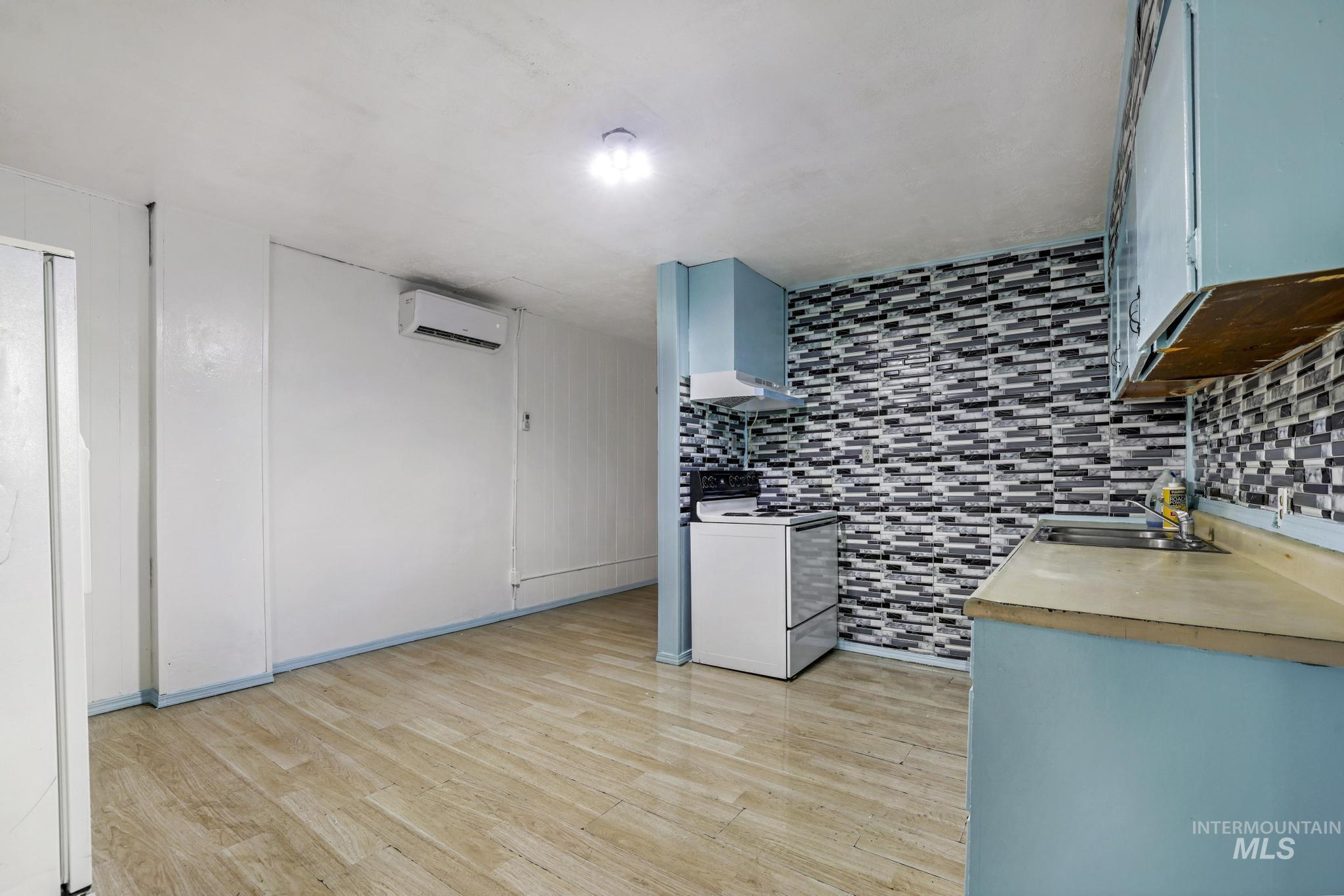 112 W Main St, Wendell, Idaho 83355, Business/Commercial For Sale, Price $1,200,000,MLS 98963459