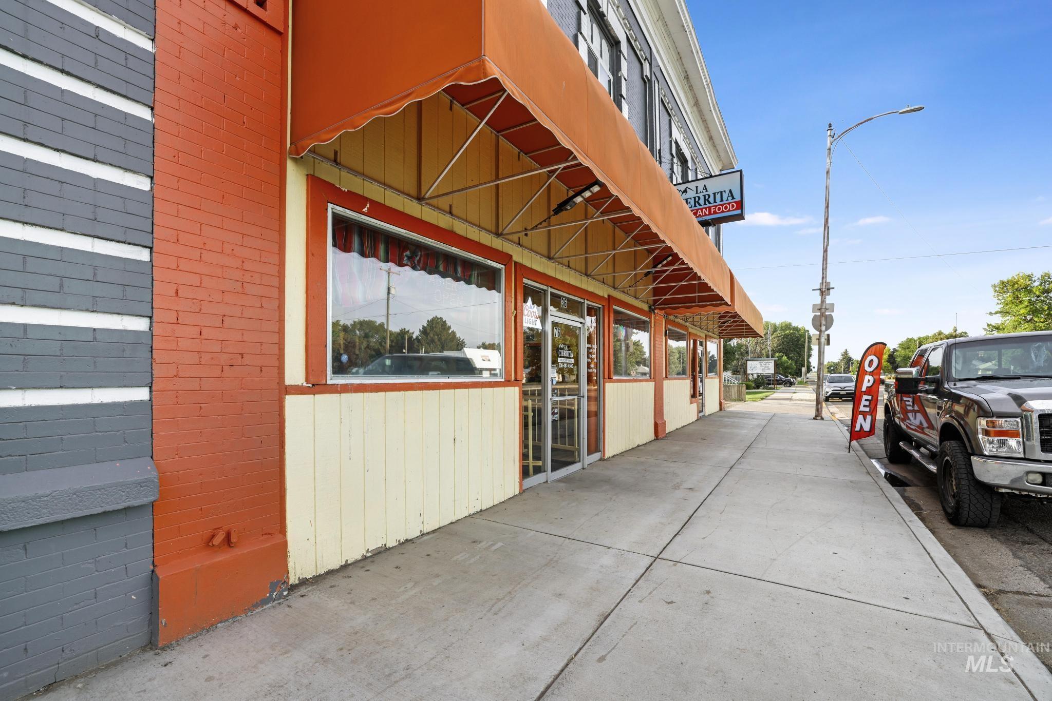 112 W Main St, Wendell, Idaho 83355, Business/Commercial For Sale, Price $1,200,000,MLS 98963459