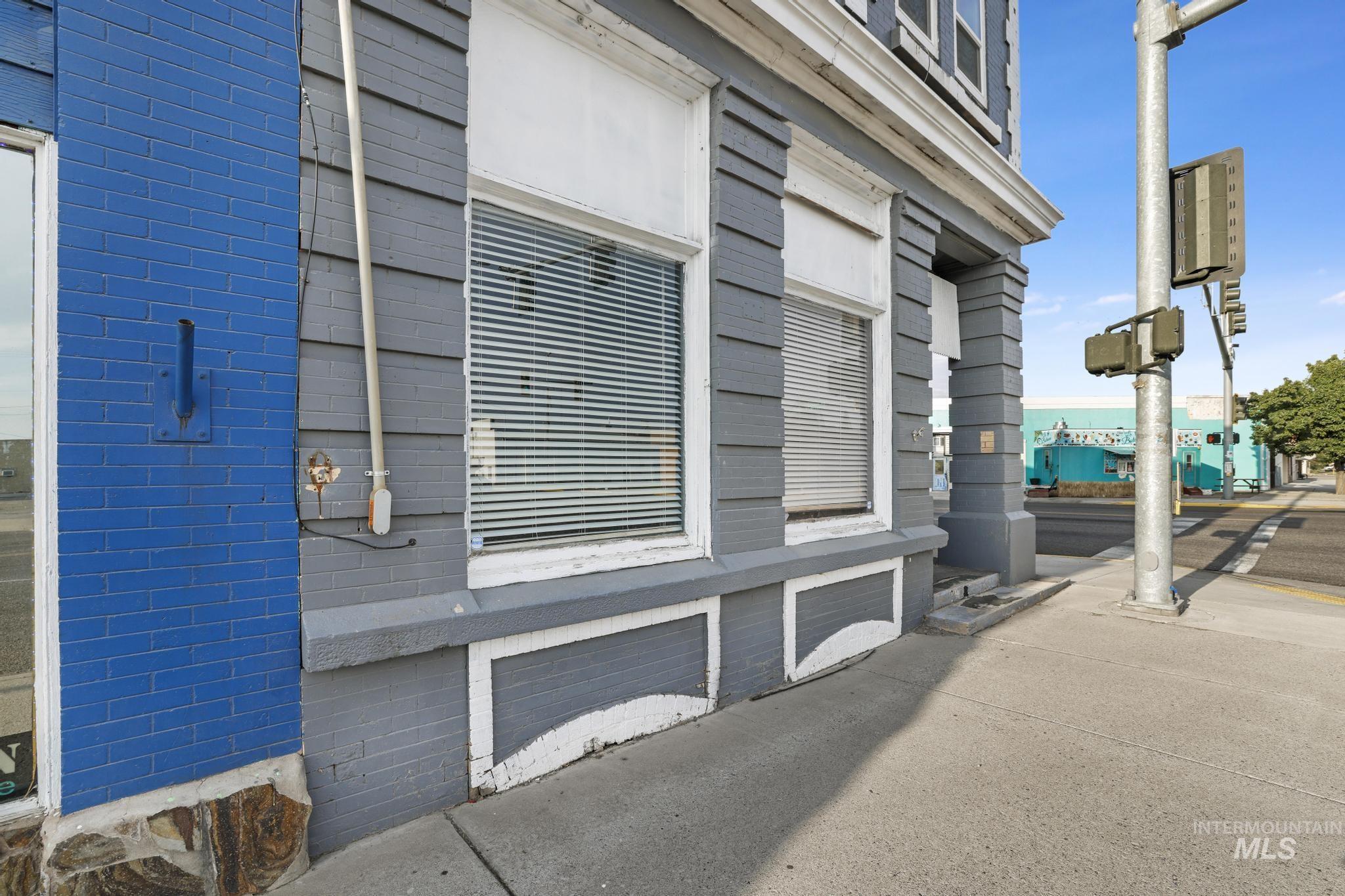 112 W Main St, Wendell, Idaho 83355, Business/Commercial For Sale, Price $1,200,000,MLS 98963459