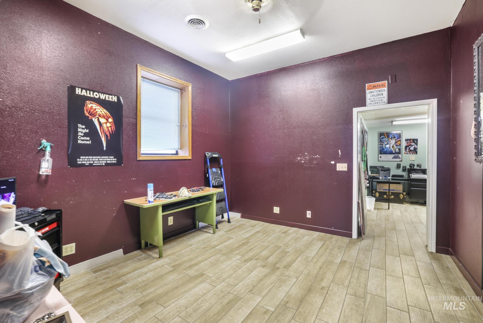 112 W Main St, Wendell, Idaho 83355, Business/Commercial For Sale, Price $1,200,000,MLS 98963459