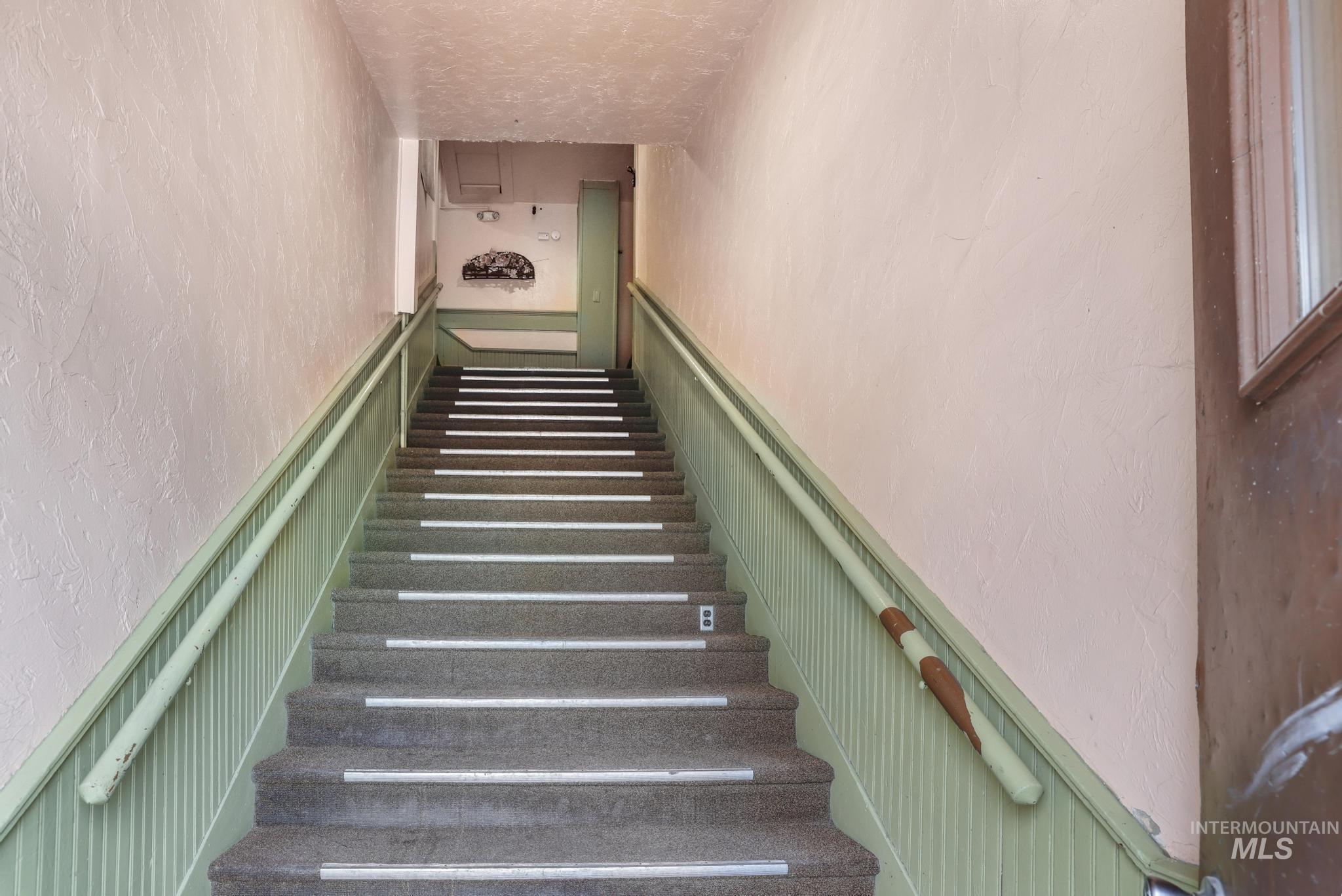 112 W Main St, Wendell, Idaho 83355, Business/Commercial For Sale, Price $1,200,000,MLS 98963459