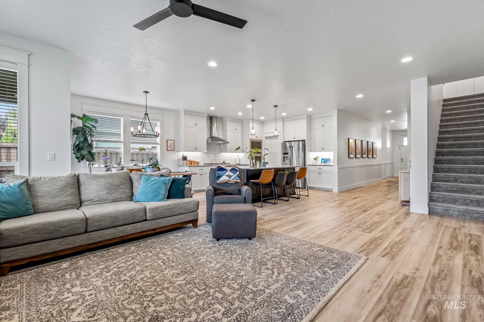 3498 W Wolf Rapids Dr, Meridian, Idaho 83646, 5 Bedrooms, 3 Bathrooms, Residential For Sale, Price $825,000,MLS 98963464