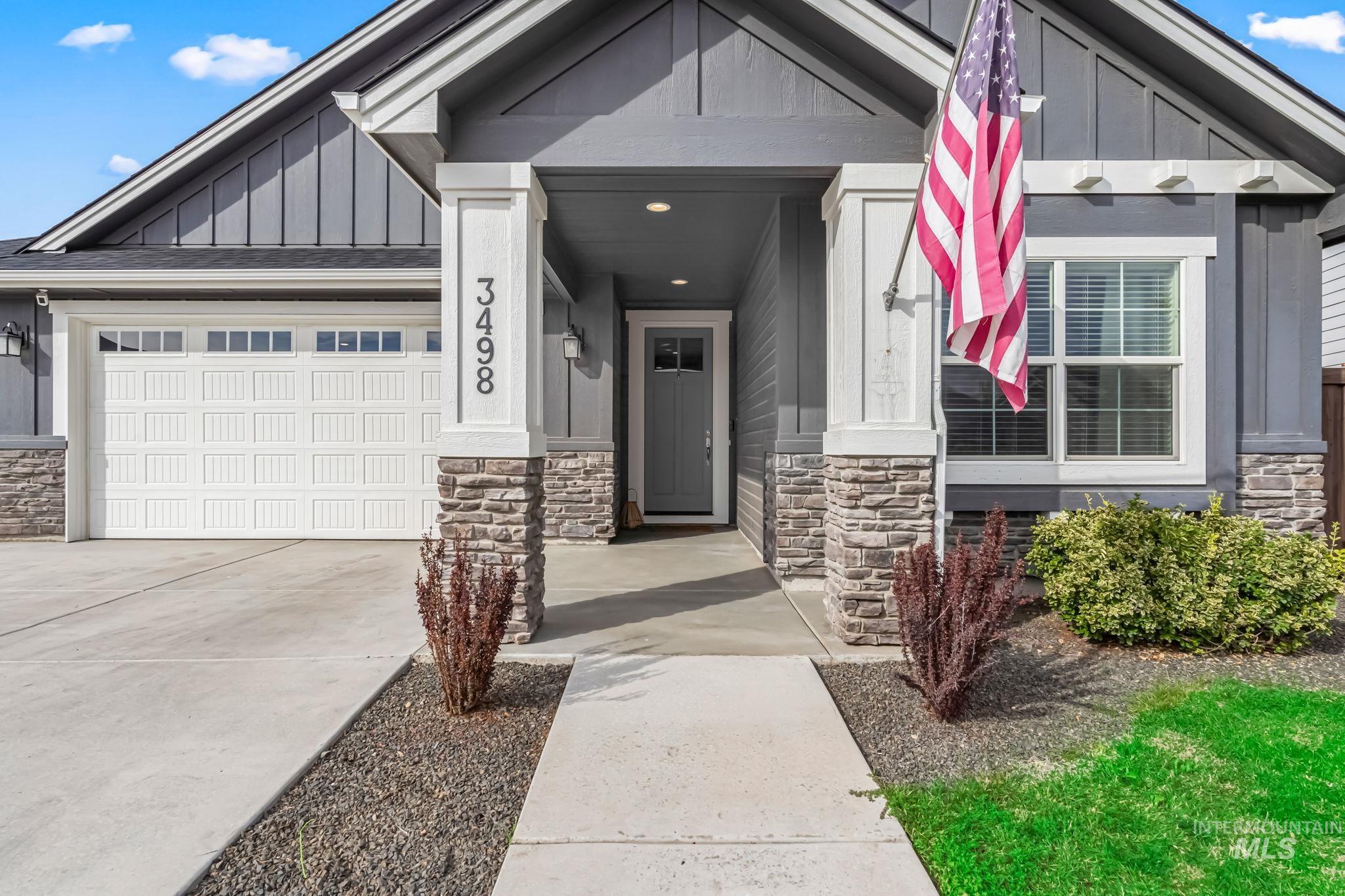 3498 W Wolf Rapids Dr, Meridian, Idaho 83646, 5 Bedrooms, 3 Bathrooms, Residential For Sale, Price $825,000,MLS 98963464