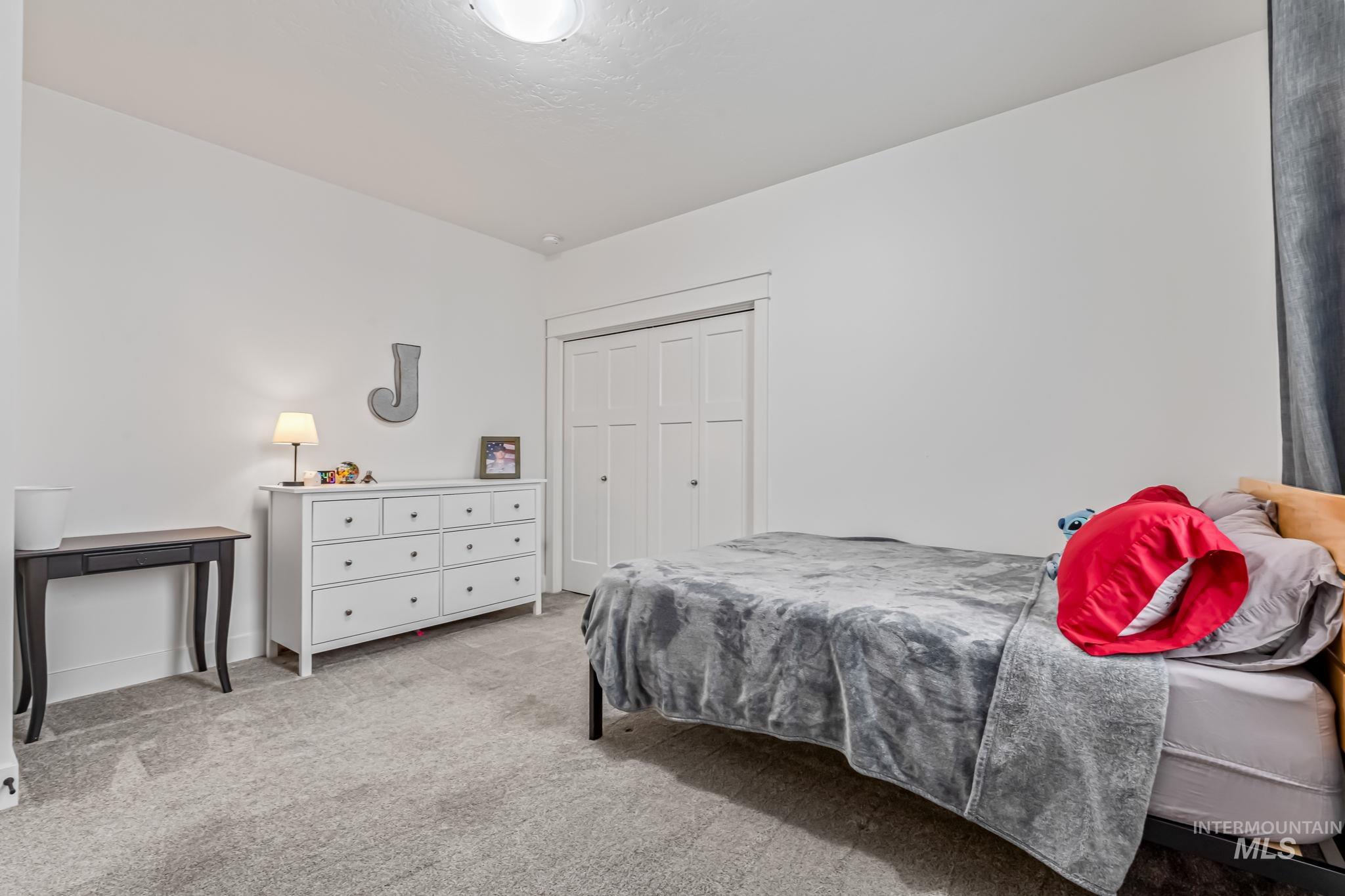 3498 W Wolf Rapids Dr, Meridian, Idaho 83646, 5 Bedrooms, 3 Bathrooms, Residential For Sale, Price $825,000,MLS 98963464