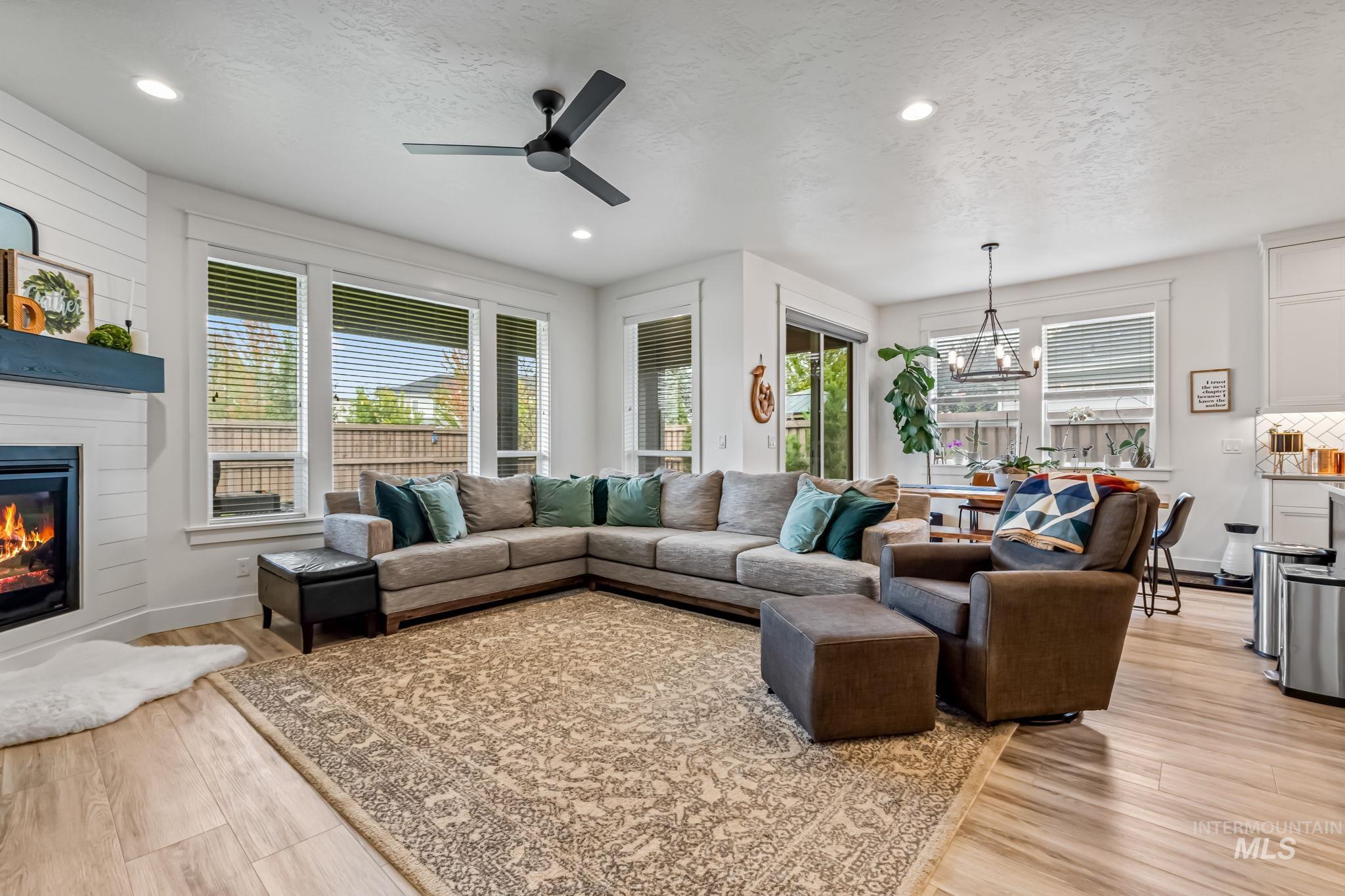 3498 W Wolf Rapids Dr, Meridian, Idaho 83646, 5 Bedrooms, 3 Bathrooms, Residential For Sale, Price $825,000,MLS 98963464