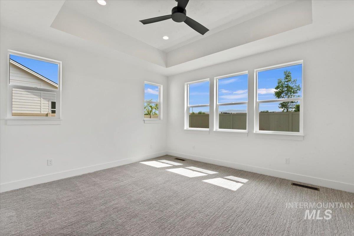 652 N Morning Glory Avenue, Eagle, Idaho 83616-0000, 4 Bedrooms, 3 Bathrooms, Residential For Sale, Price $799,900,MLS 98963465