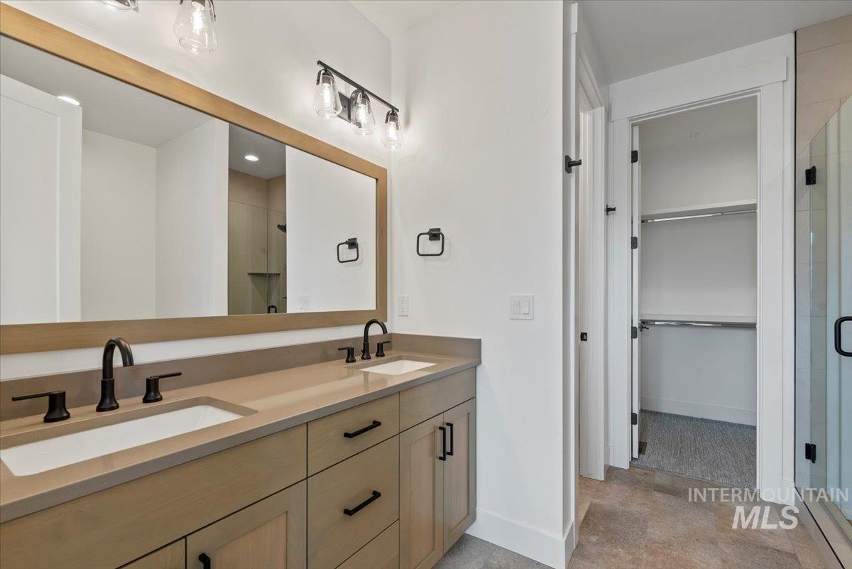 652 N Morning Glory Avenue, Eagle, Idaho 83616-0000, 4 Bedrooms, 3 Bathrooms, Residential For Sale, Price $799,900,MLS 98963465