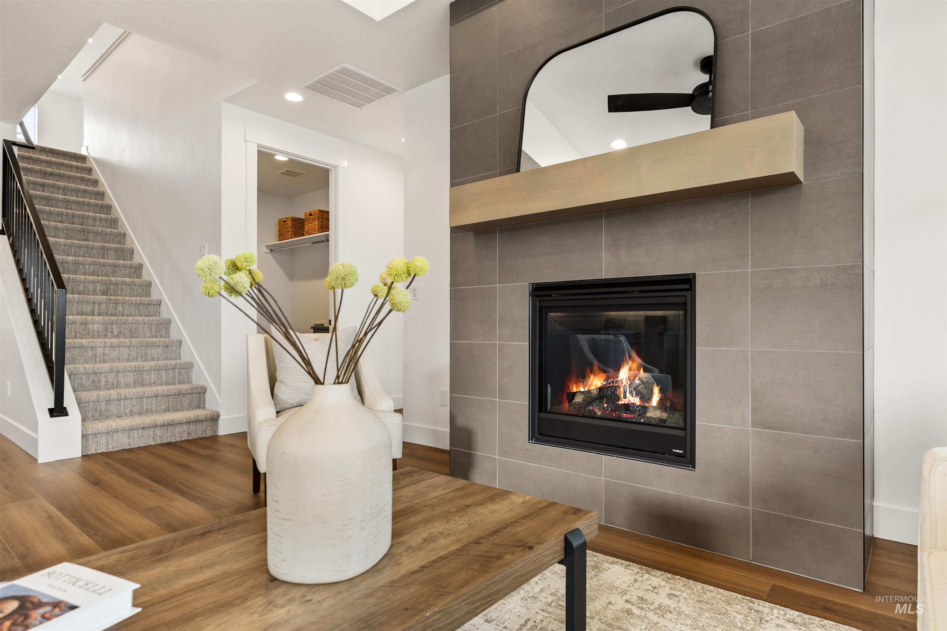 652 N Morning Glory Avenue, Eagle, Idaho 83616-0000, 4 Bedrooms, 3 Bathrooms, Residential For Sale, Price $799,900,MLS 98963465