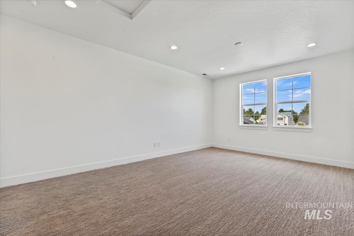 652 N Morning Glory Avenue, Eagle, Idaho 83616-0000, 4 Bedrooms, 3 Bathrooms, Residential For Sale, Price $799,900,MLS 98963465