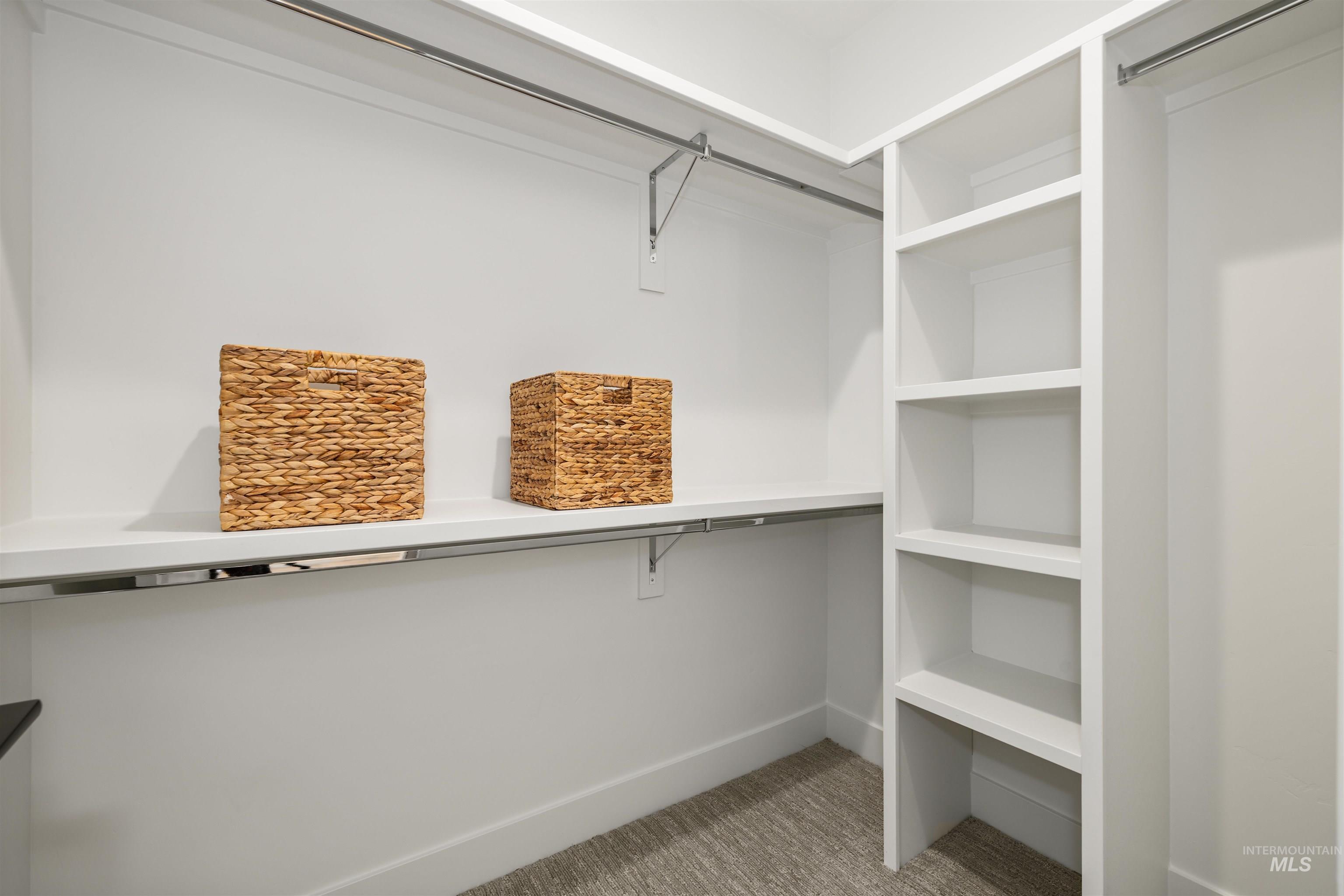 652 N Morning Glory Avenue, Eagle, Idaho 83616-0000, 4 Bedrooms, 3 Bathrooms, Residential For Sale, Price $799,900,MLS 98963465