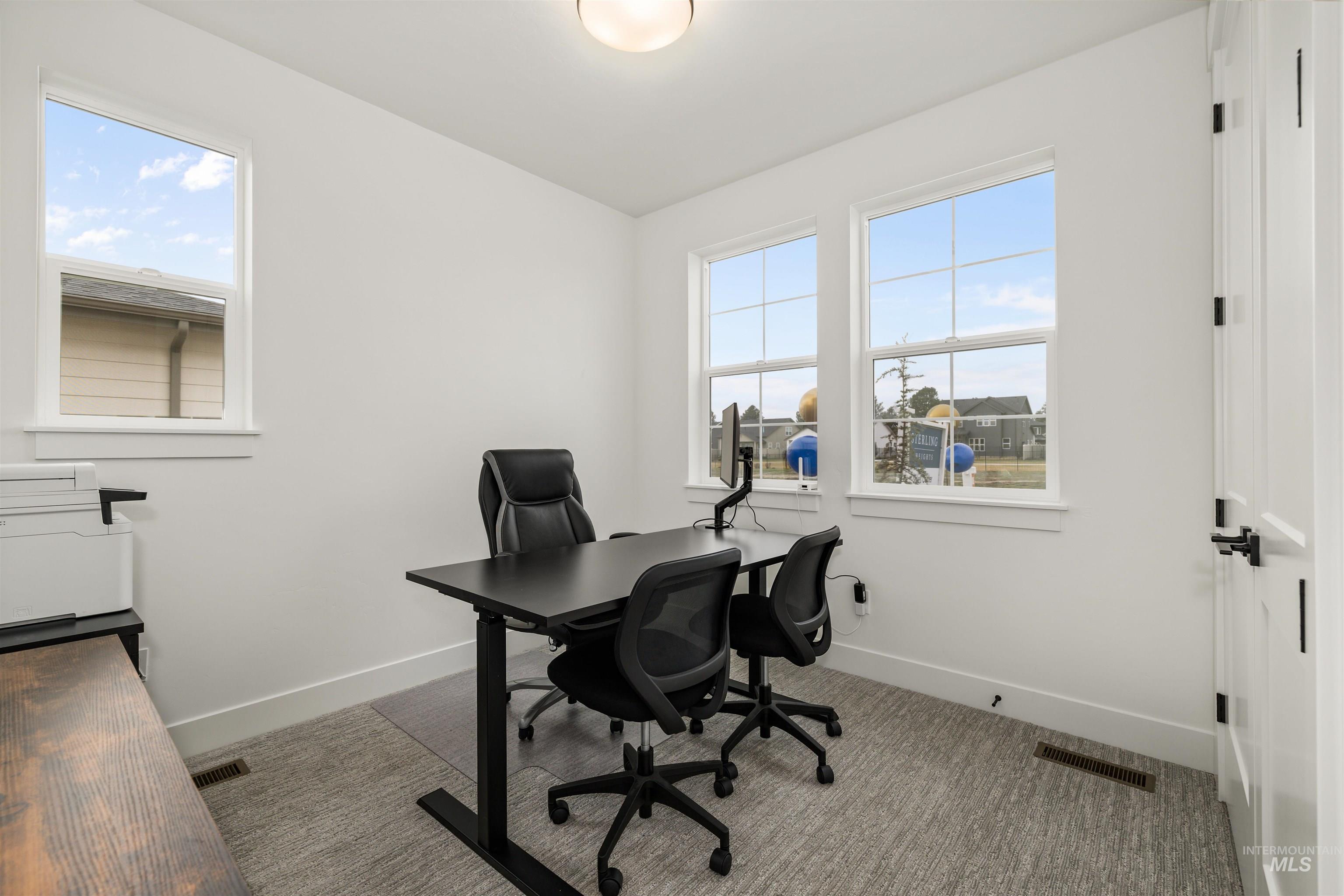 652 N Morning Glory Avenue, Eagle, Idaho 83616-0000, 4 Bedrooms, 3 Bathrooms, Residential For Sale, Price $799,900,MLS 98963465