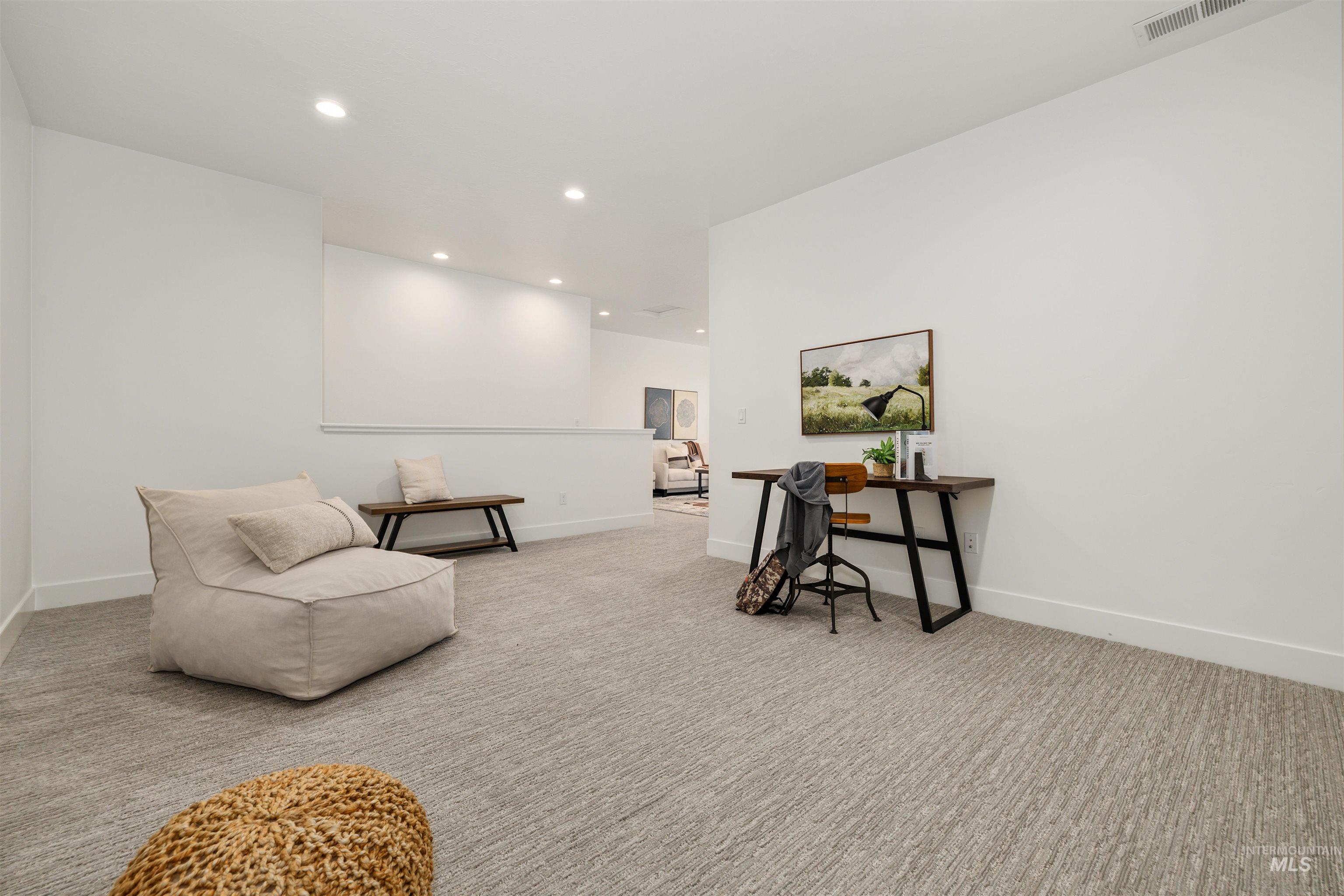 652 N Morning Glory Avenue, Eagle, Idaho 83616-0000, 4 Bedrooms, 3 Bathrooms, Residential For Sale, Price $799,900,MLS 98963465