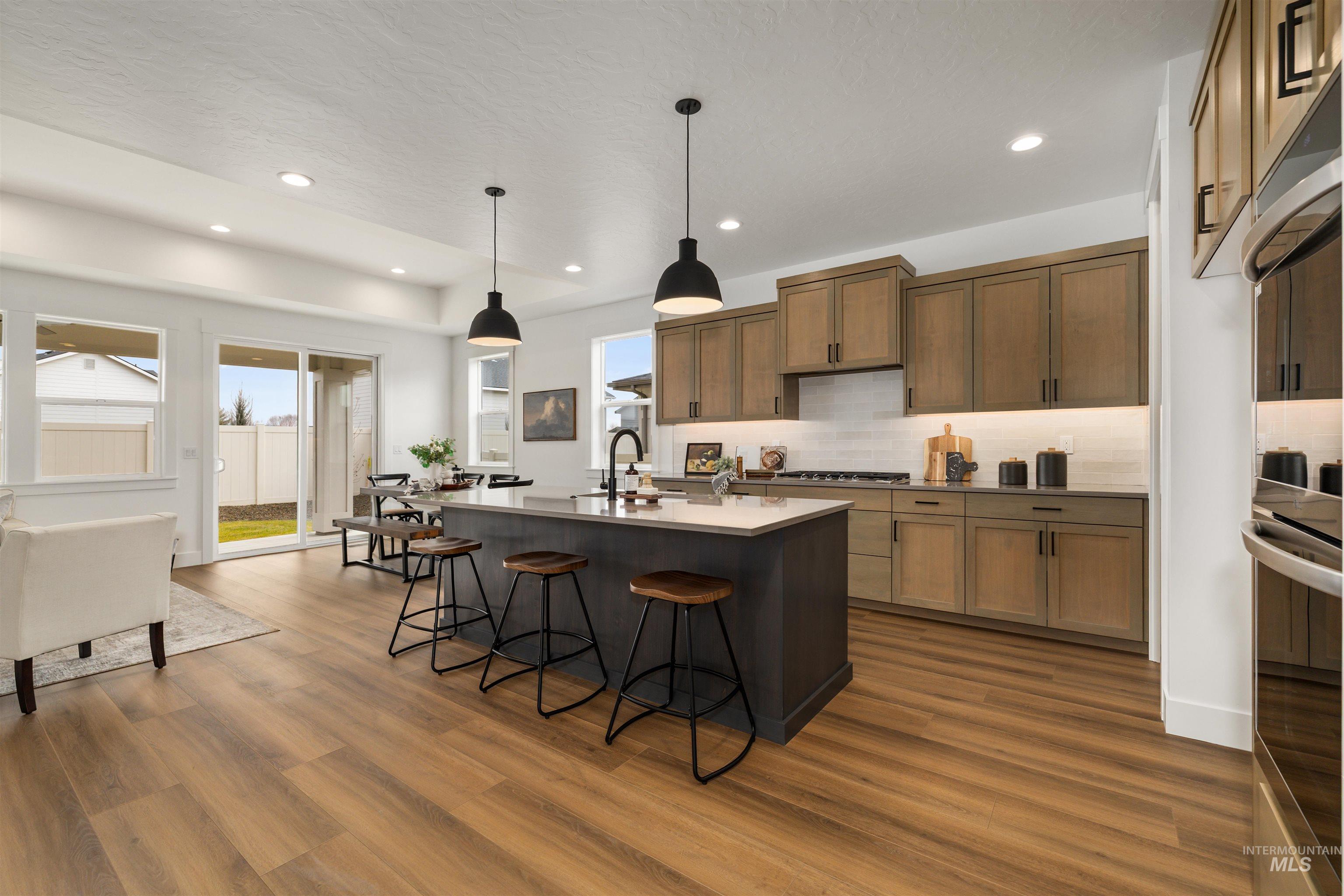 652 N Morning Glory Avenue, Eagle, Idaho 83616-0000, 4 Bedrooms, 3 Bathrooms, Residential For Sale, Price $799,900,MLS 98963465