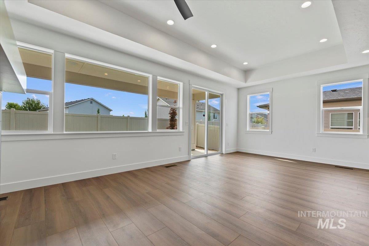 652 N Morning Glory Avenue, Eagle, Idaho 83616-0000, 4 Bedrooms, 3 Bathrooms, Residential For Sale, Price $799,900,MLS 98963465