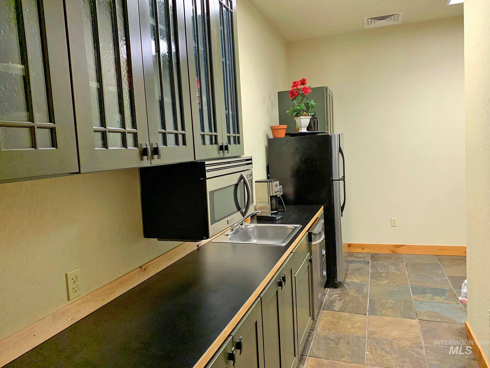 398 S 9th St, Boise, Idaho 83702, Business/Commercial For Sale, Price $599,000,MLS 98963474