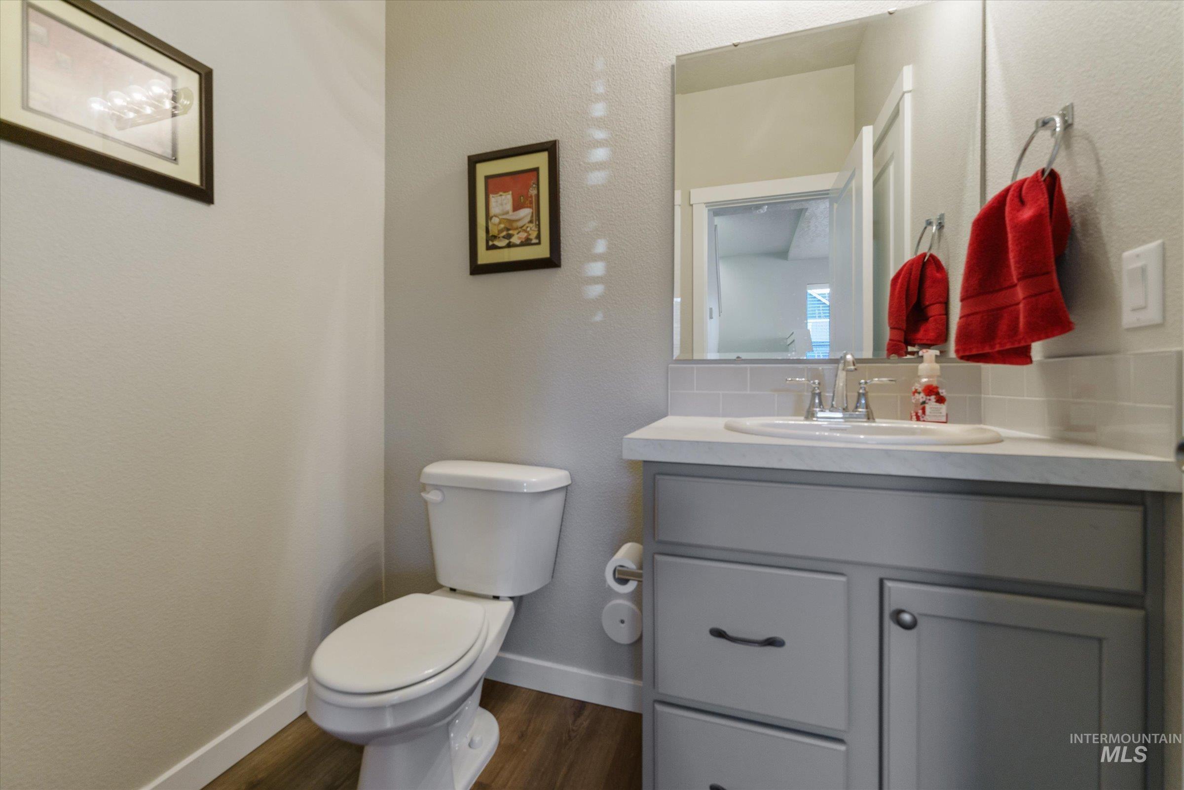 5945 S Boddington Ln, Boise, Idaho 83709, 3 Bedrooms, 2.5 Bathrooms, Residential For Sale, Price $347,500,MLS 98963486