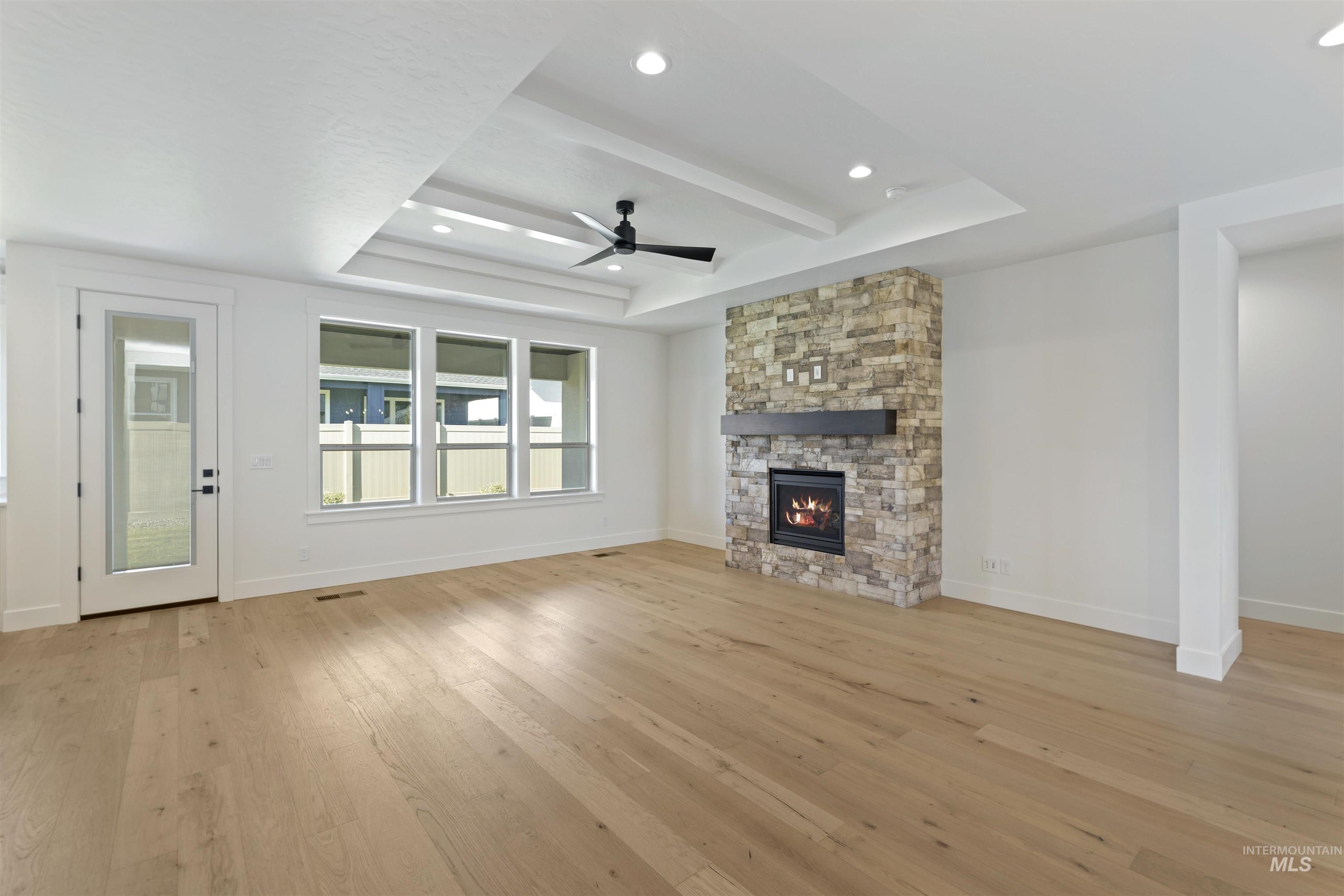 2061 N Peakhurt Ave, Kuna, Idaho 83634, 4 Bedrooms, 3 Bathrooms, Residential For Sale, Price $759,880,MLS 98963490