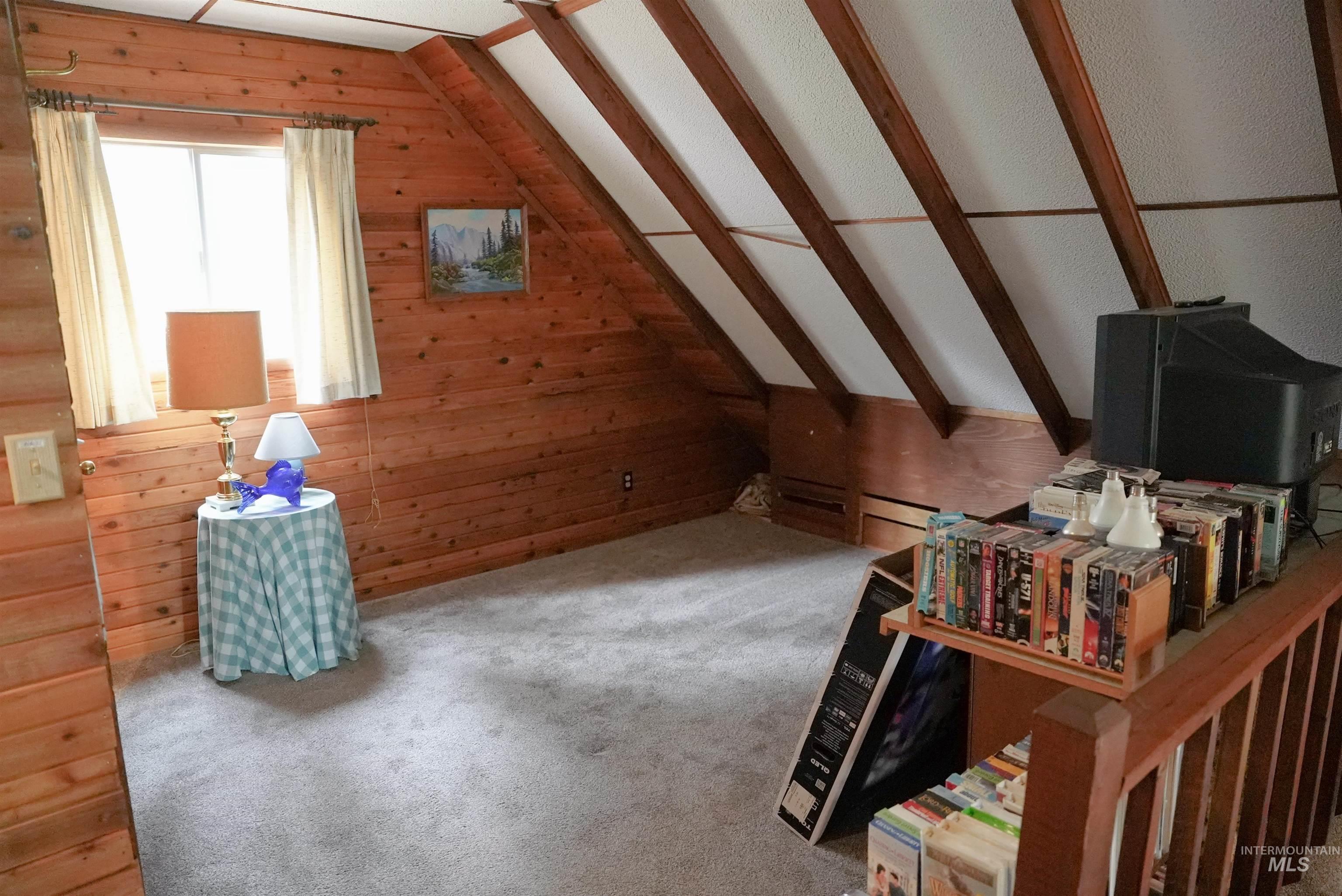 2 Tall Pine Dr, Garden Valley, Idaho 83622, 2 Bedrooms, 2 Bathrooms, Residential For Sale, Price $375,000, 98963501