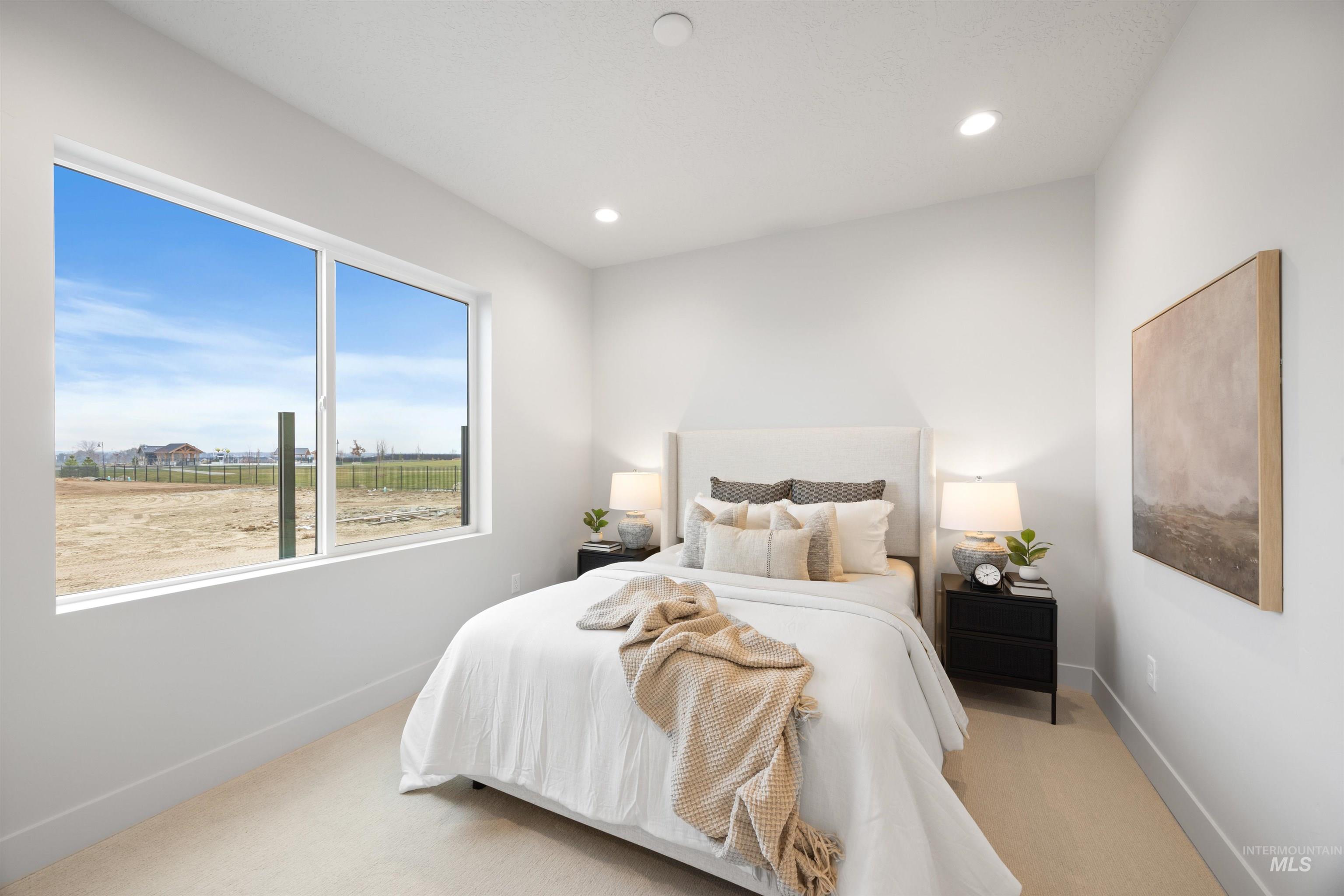 252 N Hunter Creek Ave, Eagle, Idaho 83616, 4 Bedrooms, 2.5 Bathrooms, Residential For Sale, Price $1,110,000,MLS 98963502