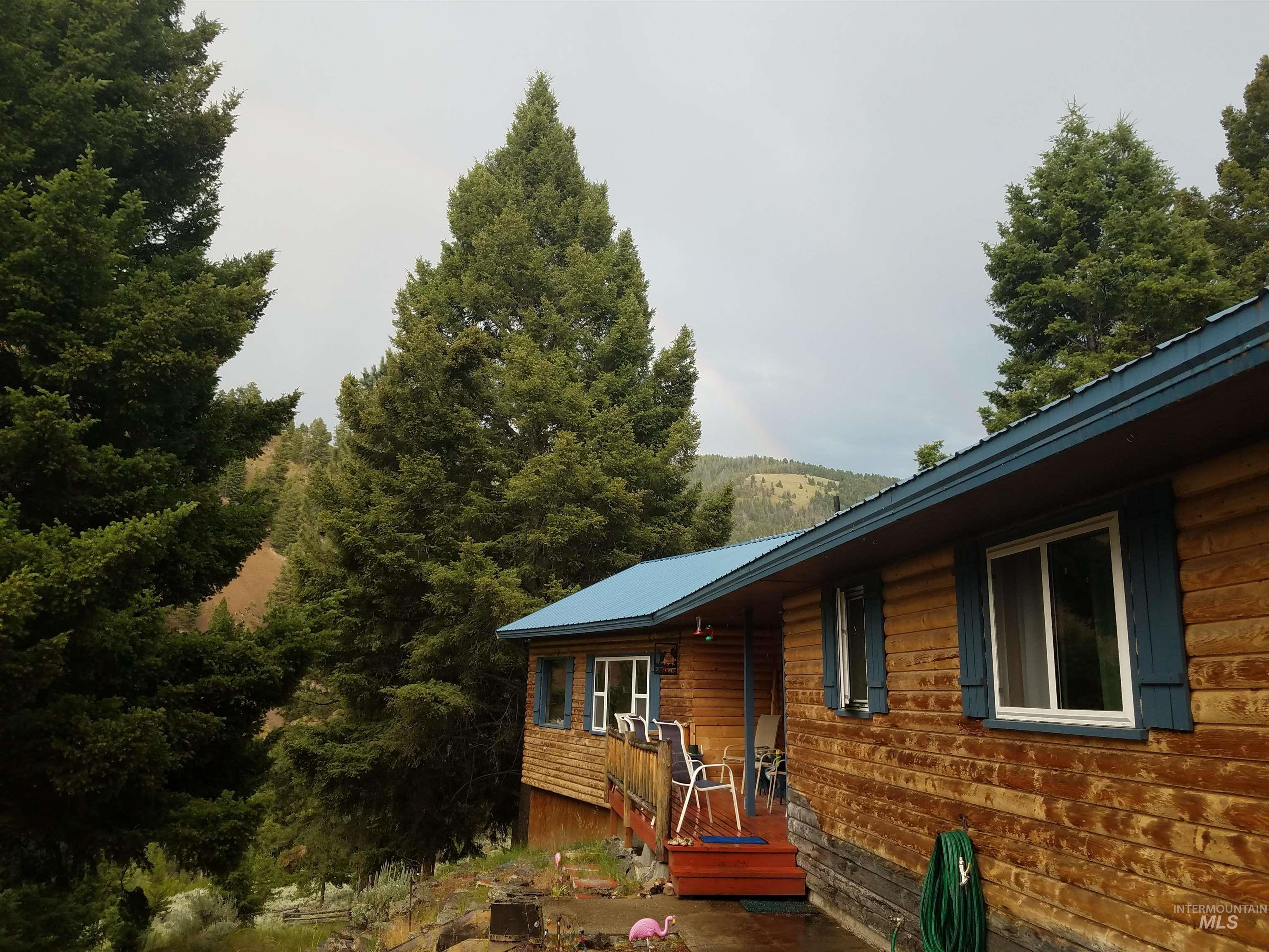 27 Grizzly Bear Rd, Shoup, Idaho 83469, 3 Bedrooms, 2 Bathrooms, Residential For Sale, Price $200,000,MLS 98963527