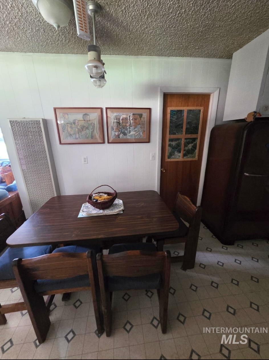 27 Grizzly Bear Rd, Shoup, Idaho 83469, 3 Bedrooms, 2 Bathrooms, Residential For Sale, Price $200,000,MLS 98963527