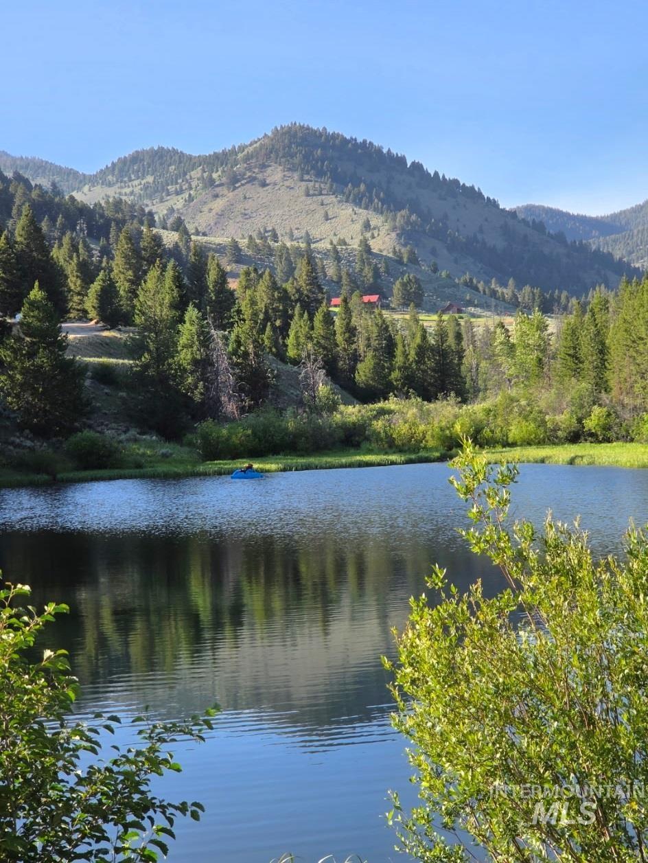 27 Grizzly Bear Rd, Shoup, Idaho 83469, 3 Bedrooms, 2 Bathrooms, Residential For Sale, Price $200,000,MLS 98963527