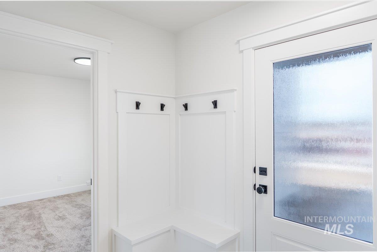 938 Gregory Way, Twin Falls, Idaho 83301, 4 Bedrooms, 2 Bathrooms, Residential For Sale, Price $389,900,MLS 98963544