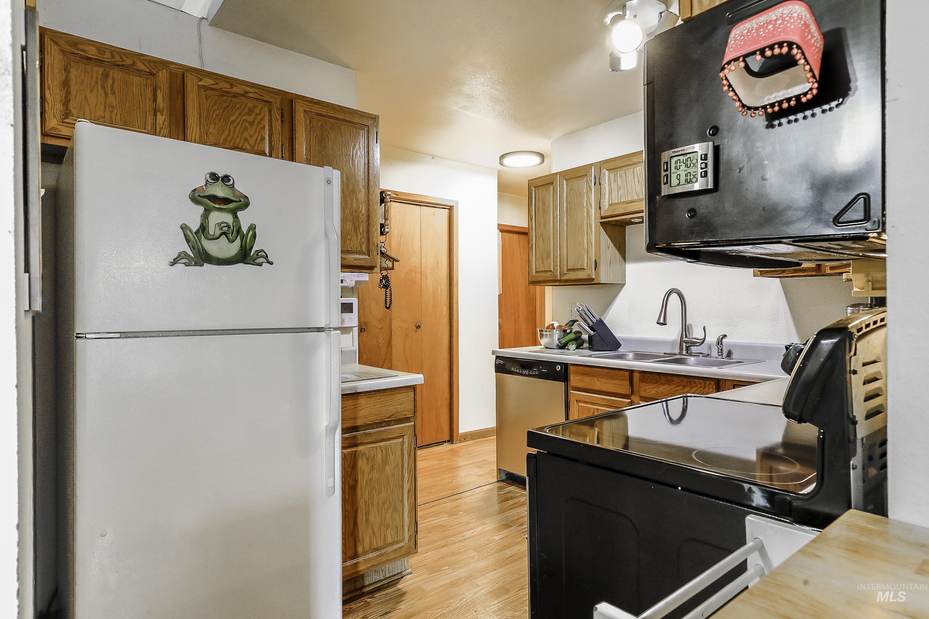 1103 18th Ave., Clarkston, Washington 99403, 2 Bedrooms, 1 Bathroom, Residential For Sale, Price $325,000,MLS 98963551