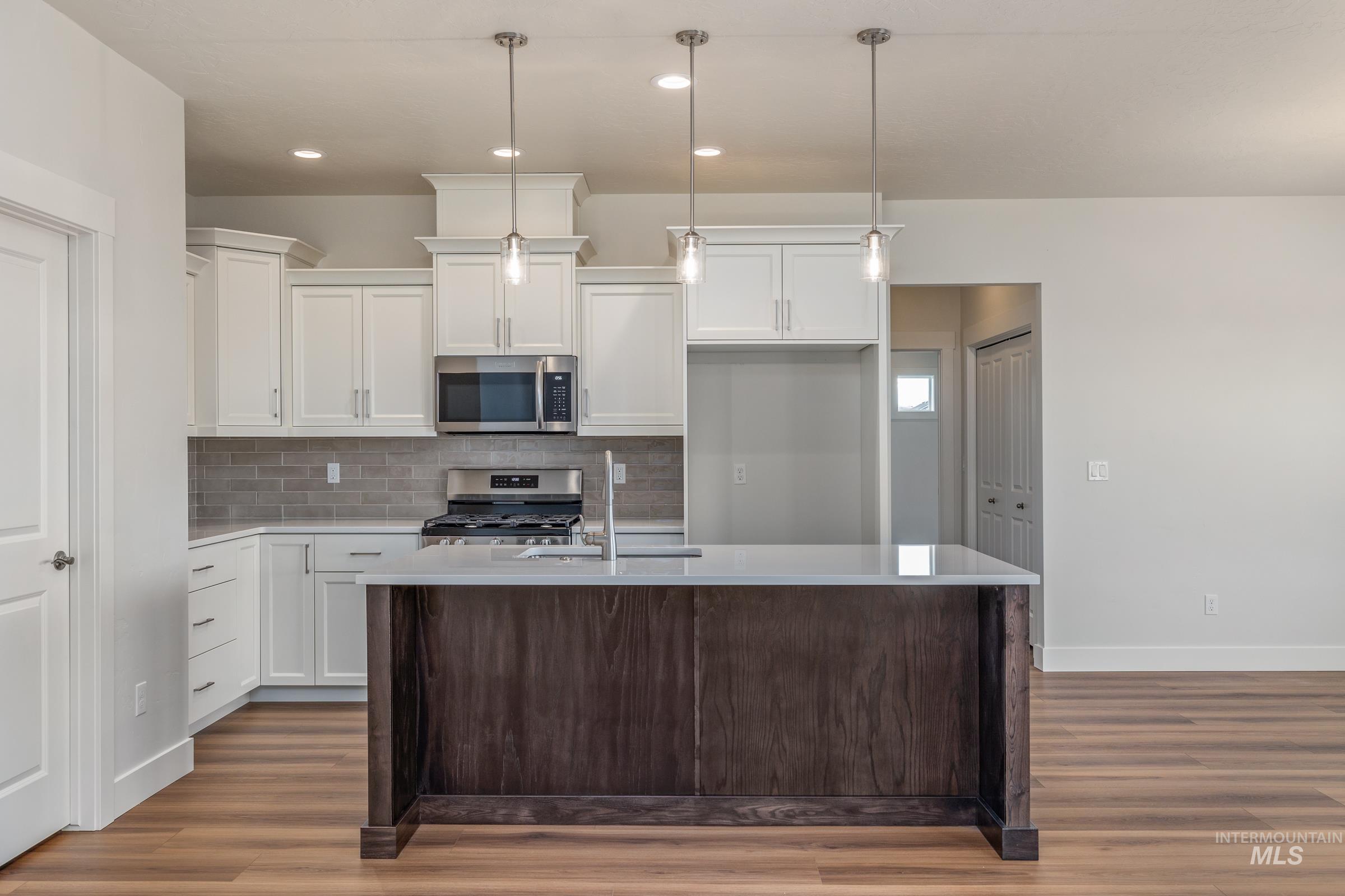 775 Oakmont St., Payette, Idaho 83661, 3 Bedrooms, 2 Bathrooms, Residential For Sale, Price $429,900,MLS 98963556