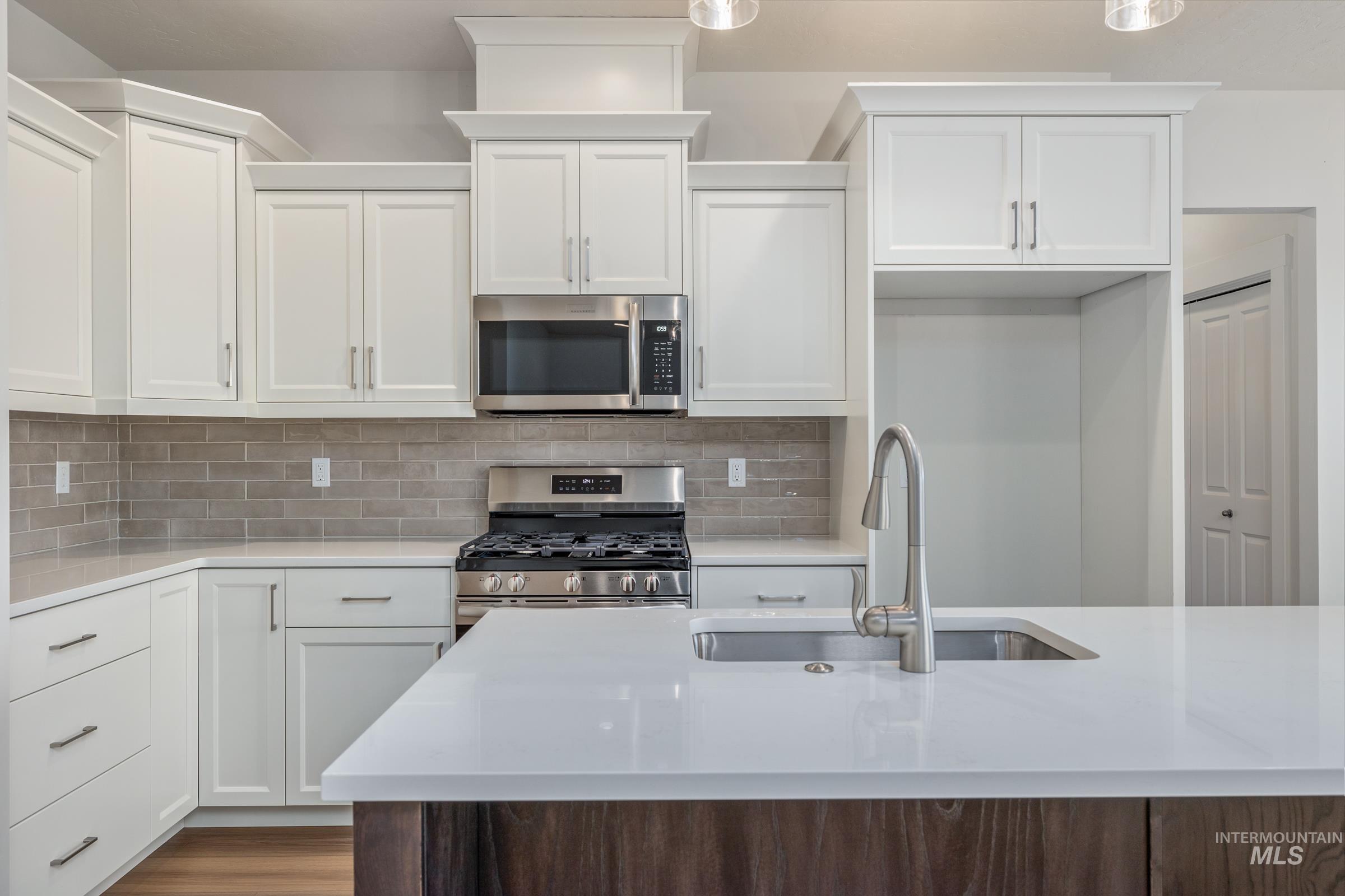 775 Oakmont St., Payette, Idaho 83661, 3 Bedrooms, 2 Bathrooms, Residential For Sale, Price $429,900,MLS 98963556