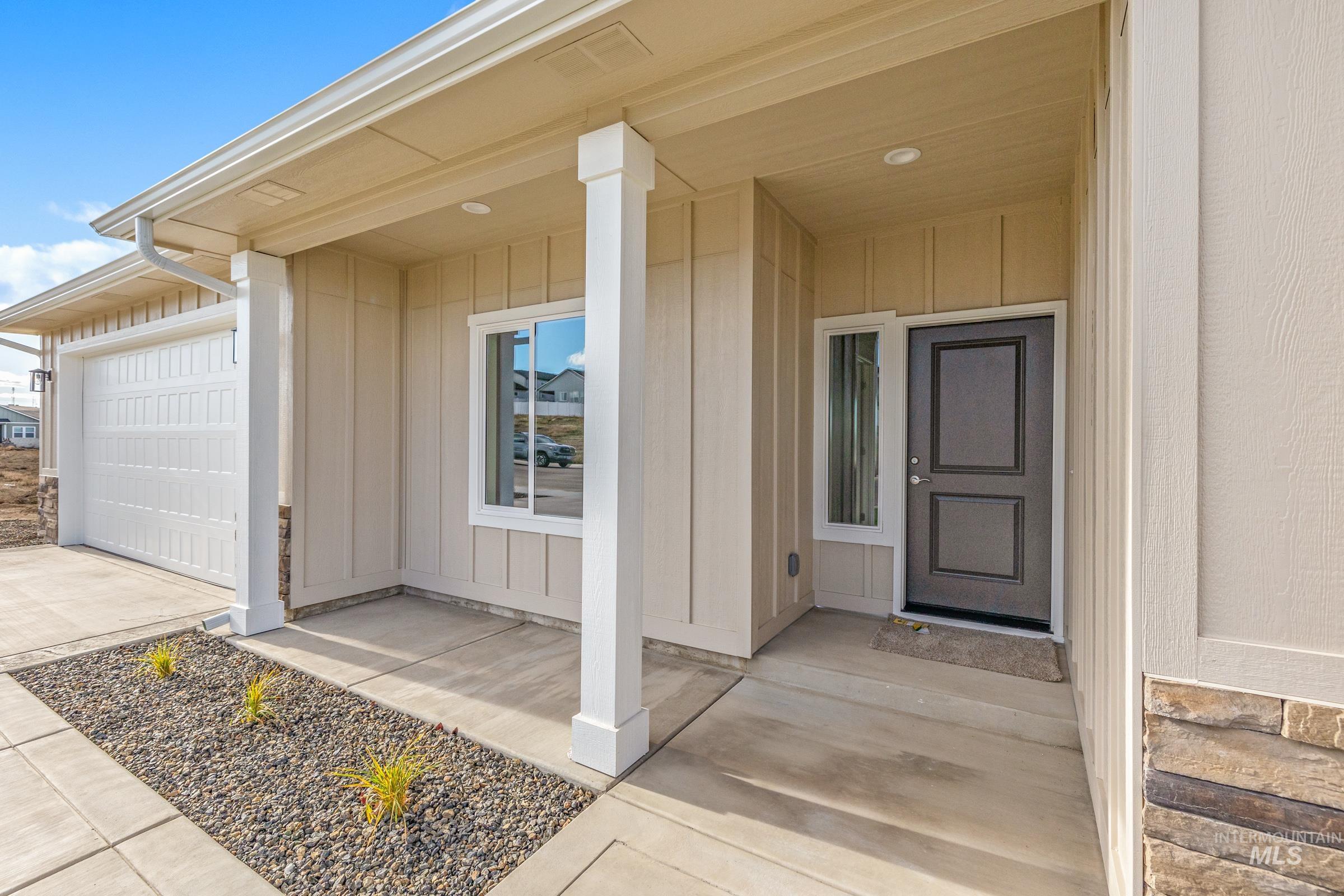 775 Oakmont St., Payette, Idaho 83661, 3 Bedrooms, 2 Bathrooms, Residential For Sale, Price $429,900,MLS 98963556