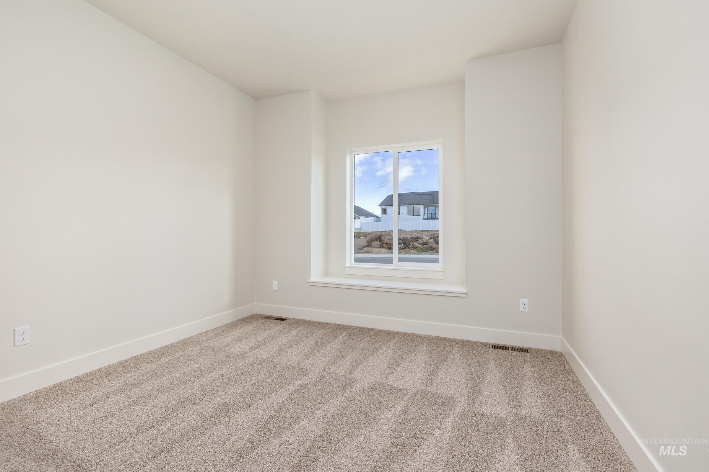 775 Oakmont St., Payette, Idaho 83661, 3 Bedrooms, 2 Bathrooms, Residential For Sale, Price $429,900,MLS 98963556