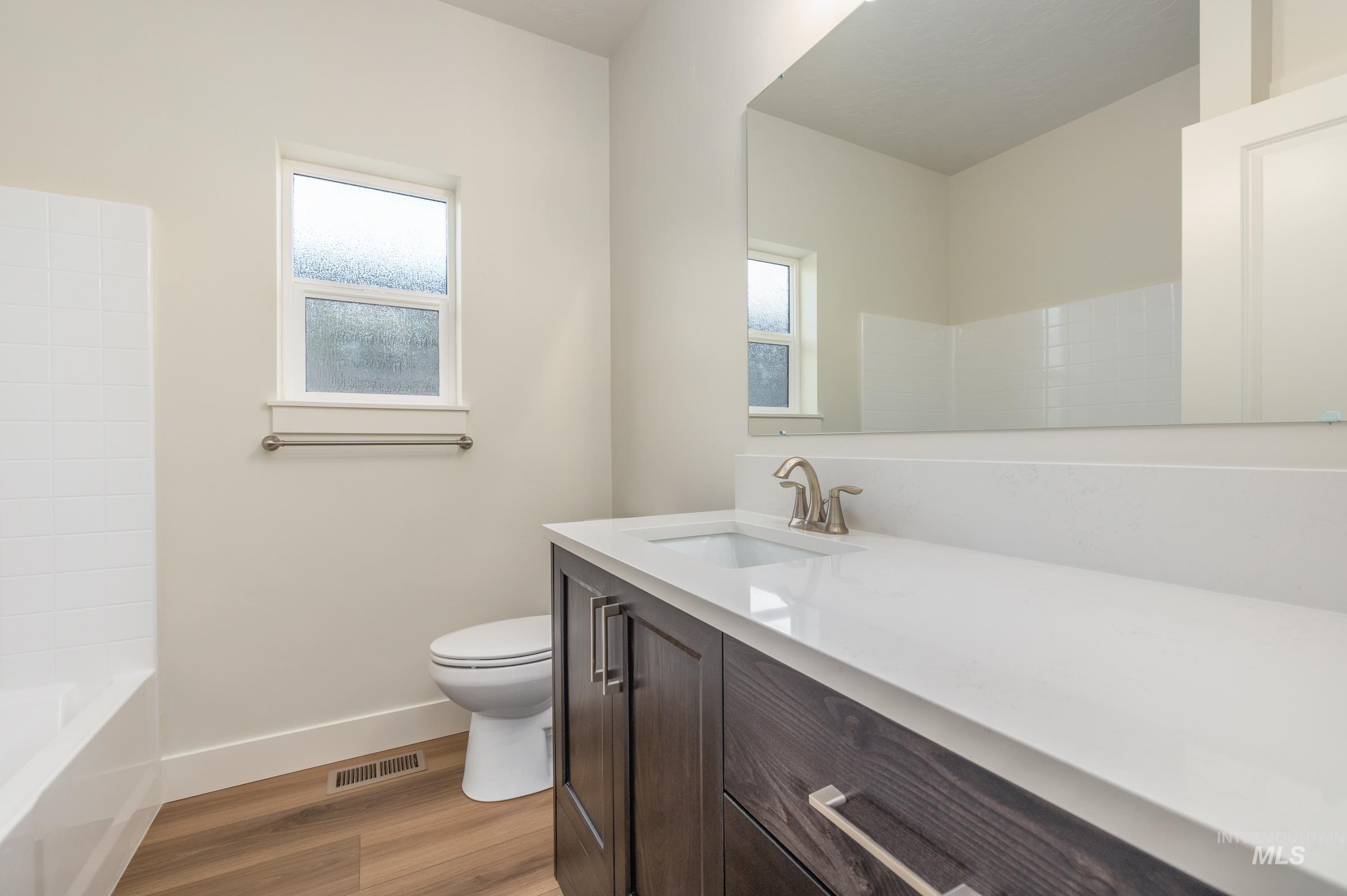 775 Oakmont St., Payette, Idaho 83661, 3 Bedrooms, 2 Bathrooms, Residential For Sale, Price $429,900,MLS 98963556