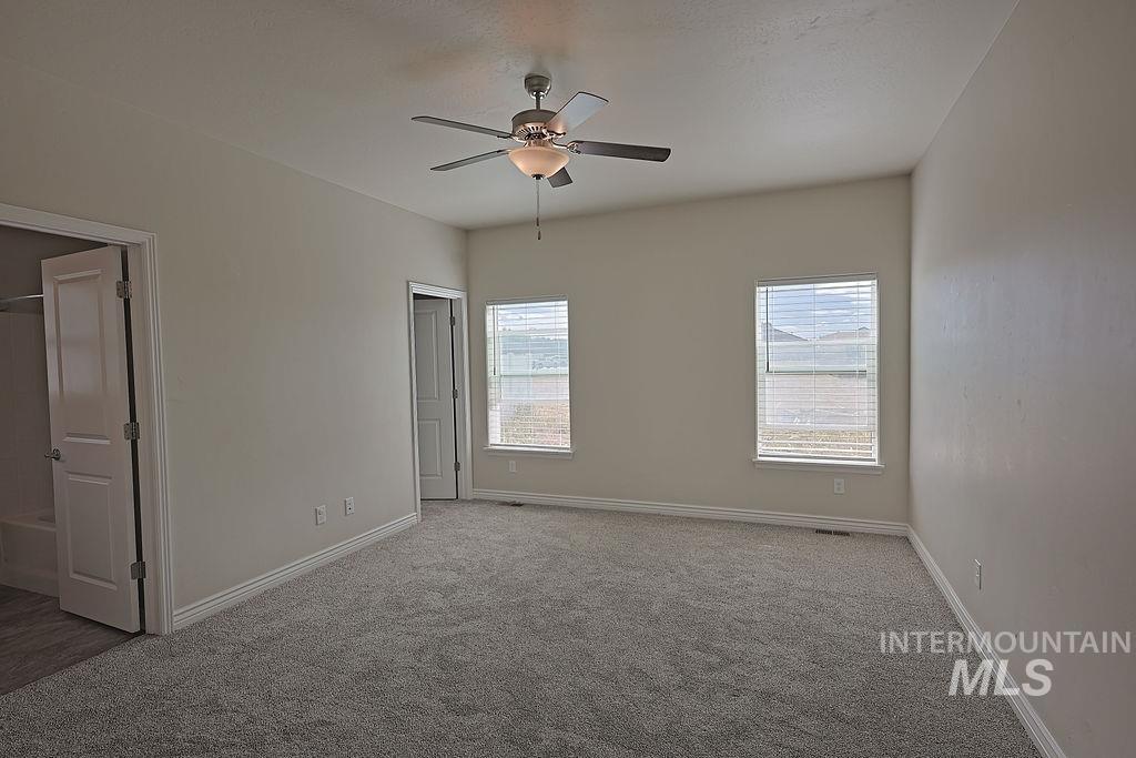 407 Southwood Ave W, Twin Falls, Idaho 83301, 4 Bedrooms, 2 Bathrooms, Residential For Sale, Price $355,000, 98963560