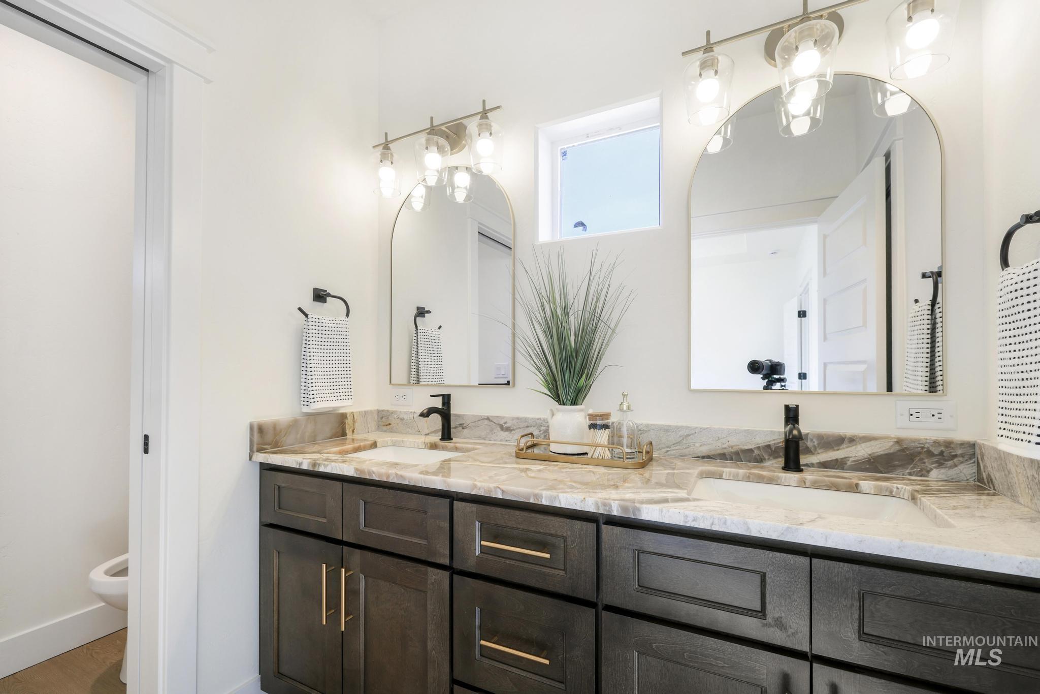 889 Adamite Rd, Kimberly, Idaho 83341, 4 Bedrooms, 2 Bathrooms, Residential For Sale, Price $469,000,MLS 98963562