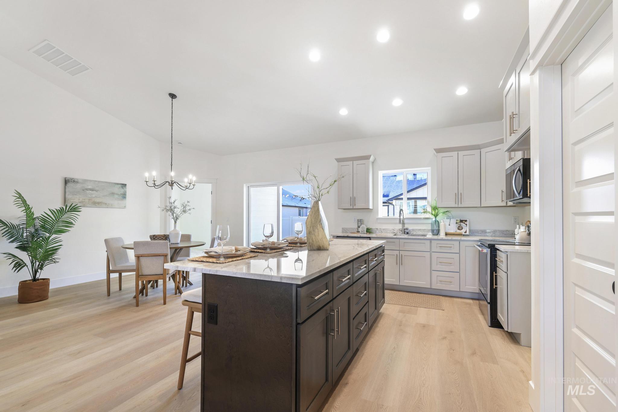 889 Adamite Rd, Kimberly, Idaho 83341, 4 Bedrooms, 2 Bathrooms, Residential For Sale, Price $469,000,MLS 98963562