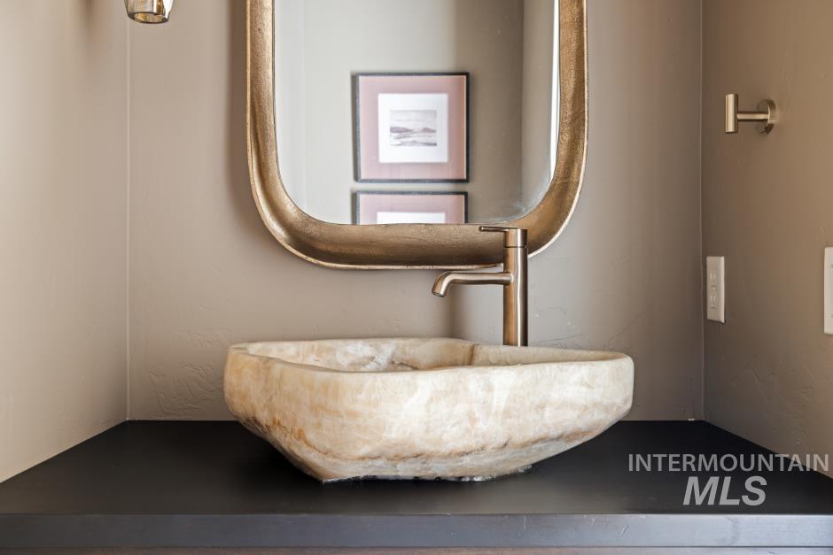 20141 N Swire Green Way, Boise, Idaho 83714, 4 Bedrooms, 3.5 Bathrooms, Residential For Sale, Price $1,649,999,MLS 98963581